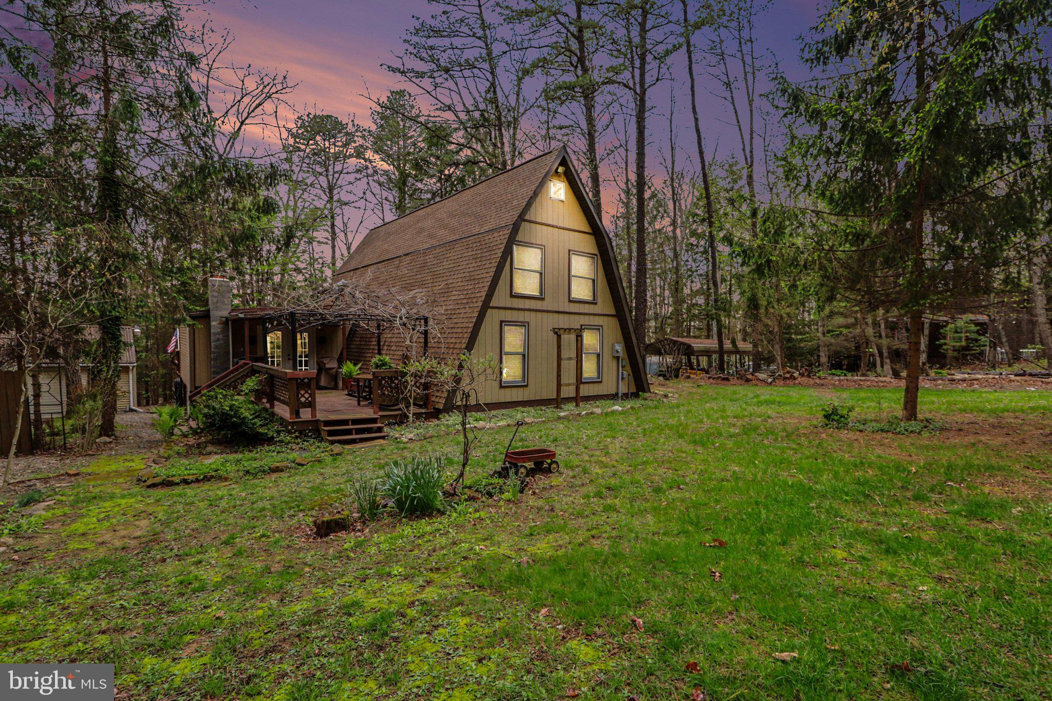 LAKE WARREN ESTATES - Residential