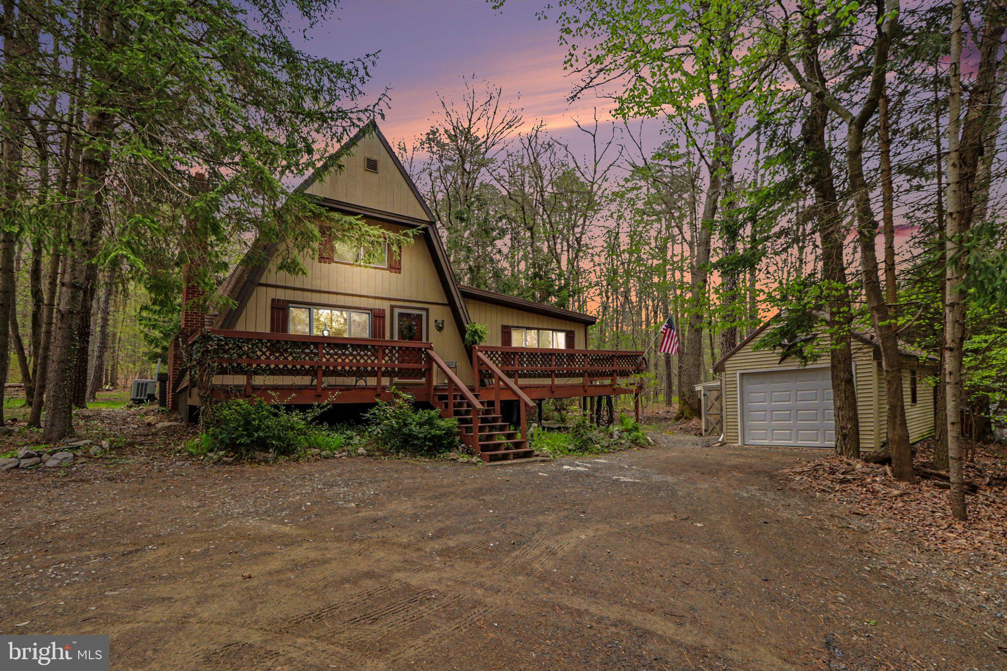 LAKE WARREN ESTATES - Residential