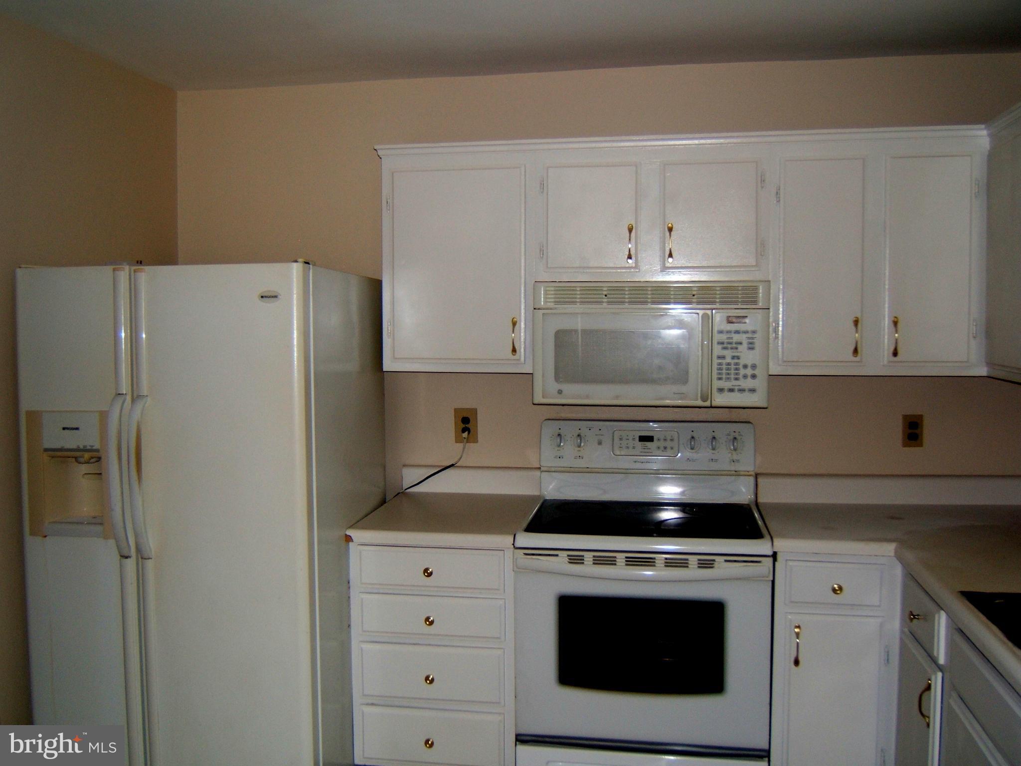 LAKE RIDGE - Residential Lease