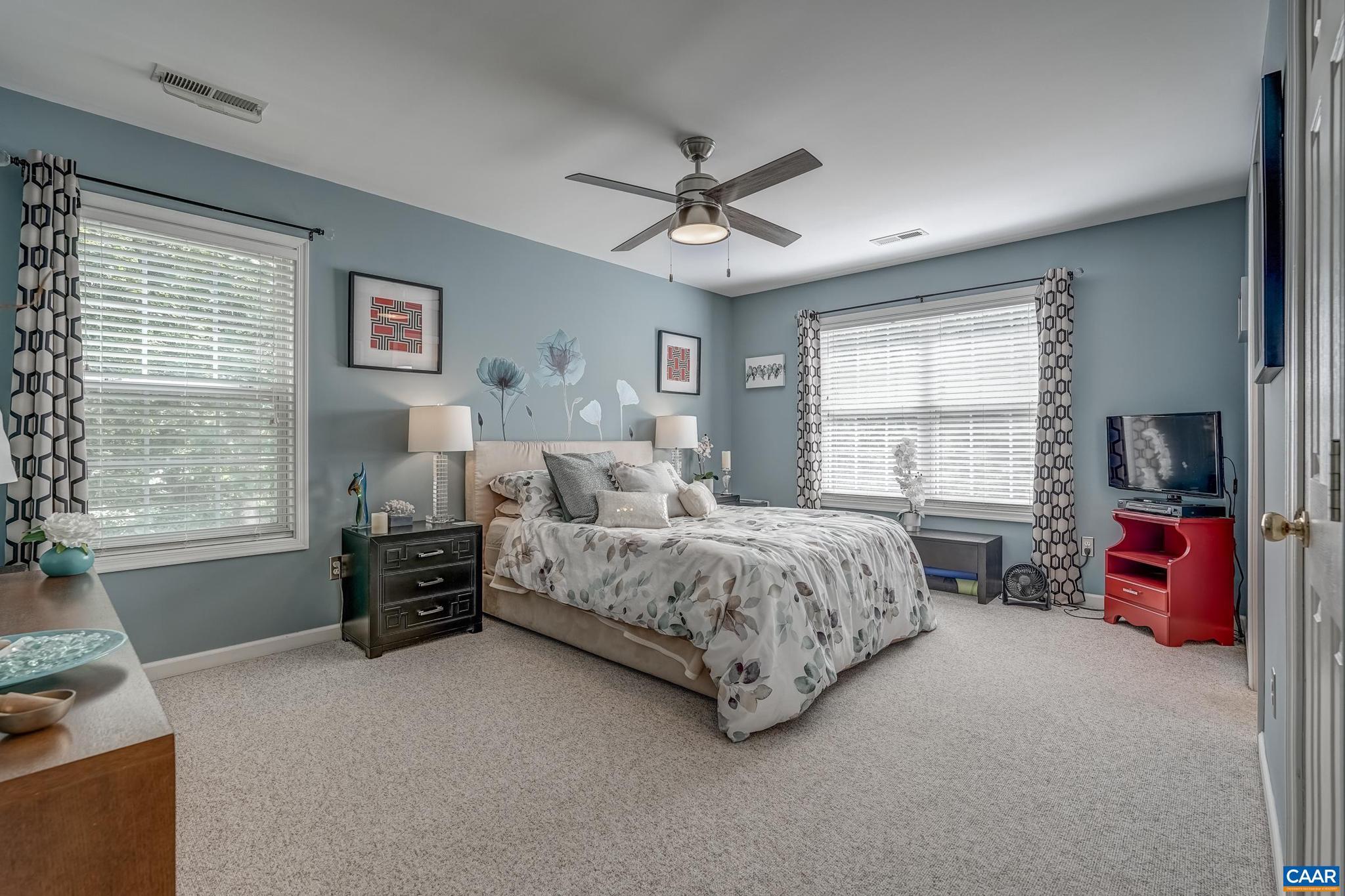 DEER LAKE ESTATES - Residential