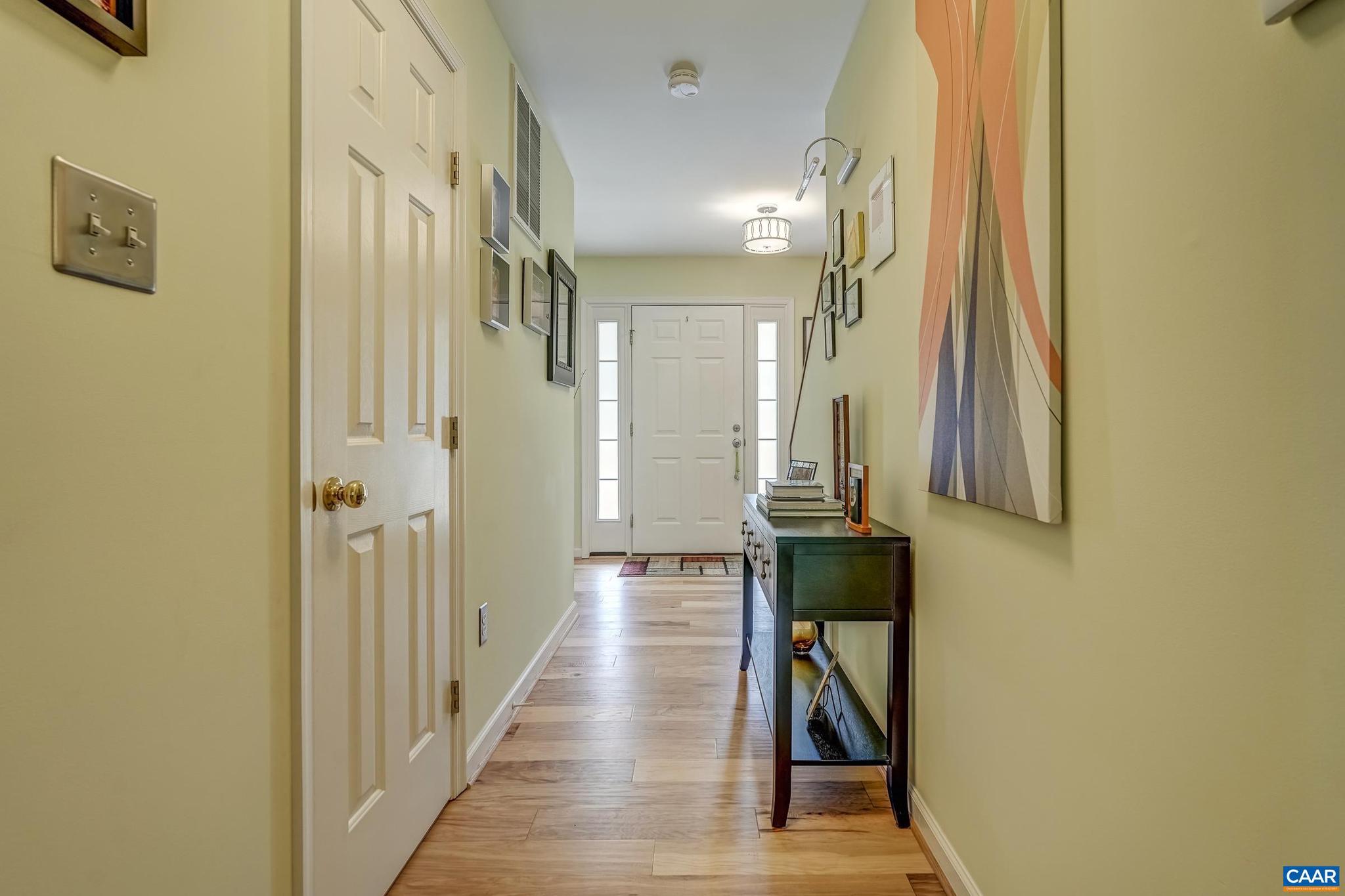 DEER LAKE ESTATES - Residential