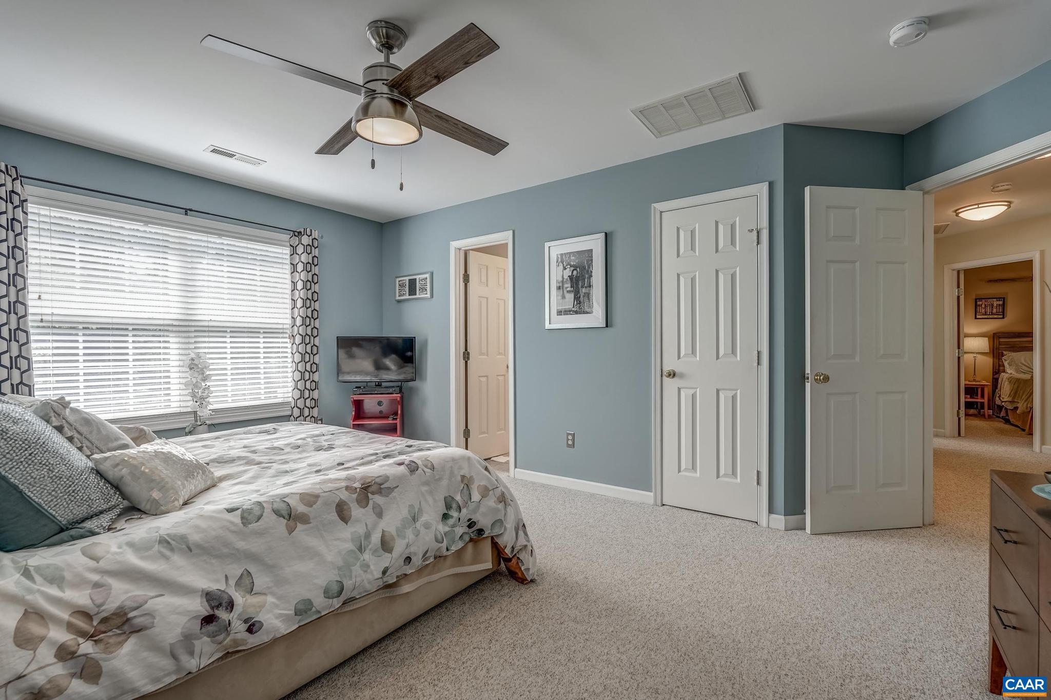 DEER LAKE ESTATES - Residential