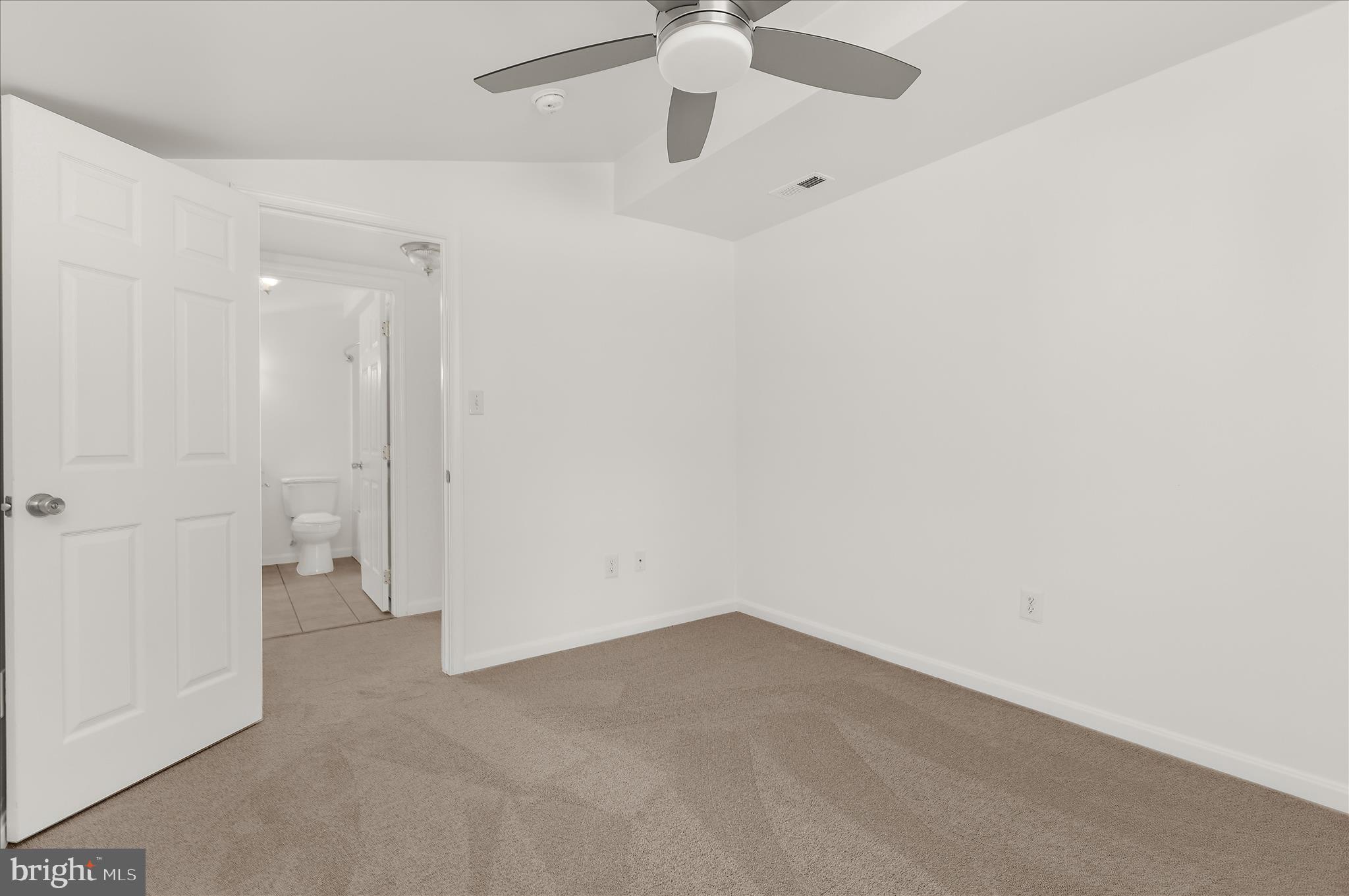 WHITE SANDS - Residential