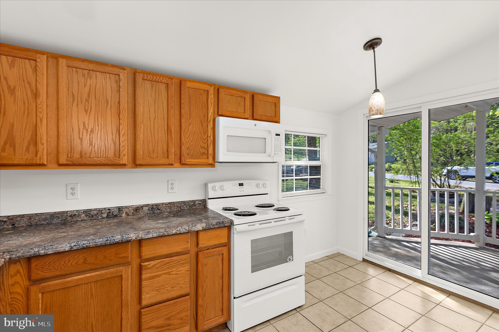 WHITE SANDS - Residential