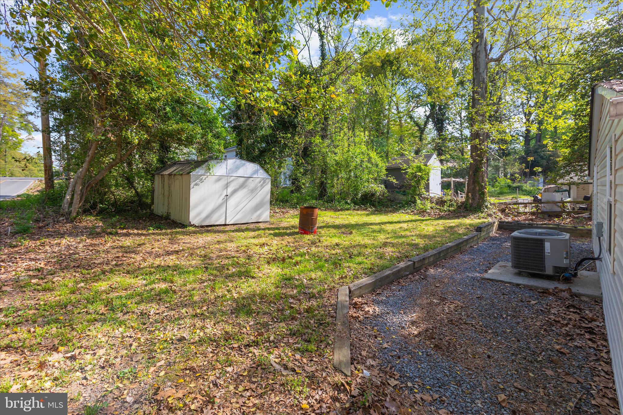 WHITE SANDS - Residential