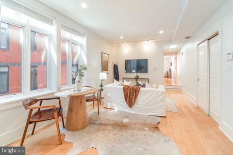 Condo For Sale - 2818 Connecticut Avenue #14<br/> WASHINGTON, DC 20008