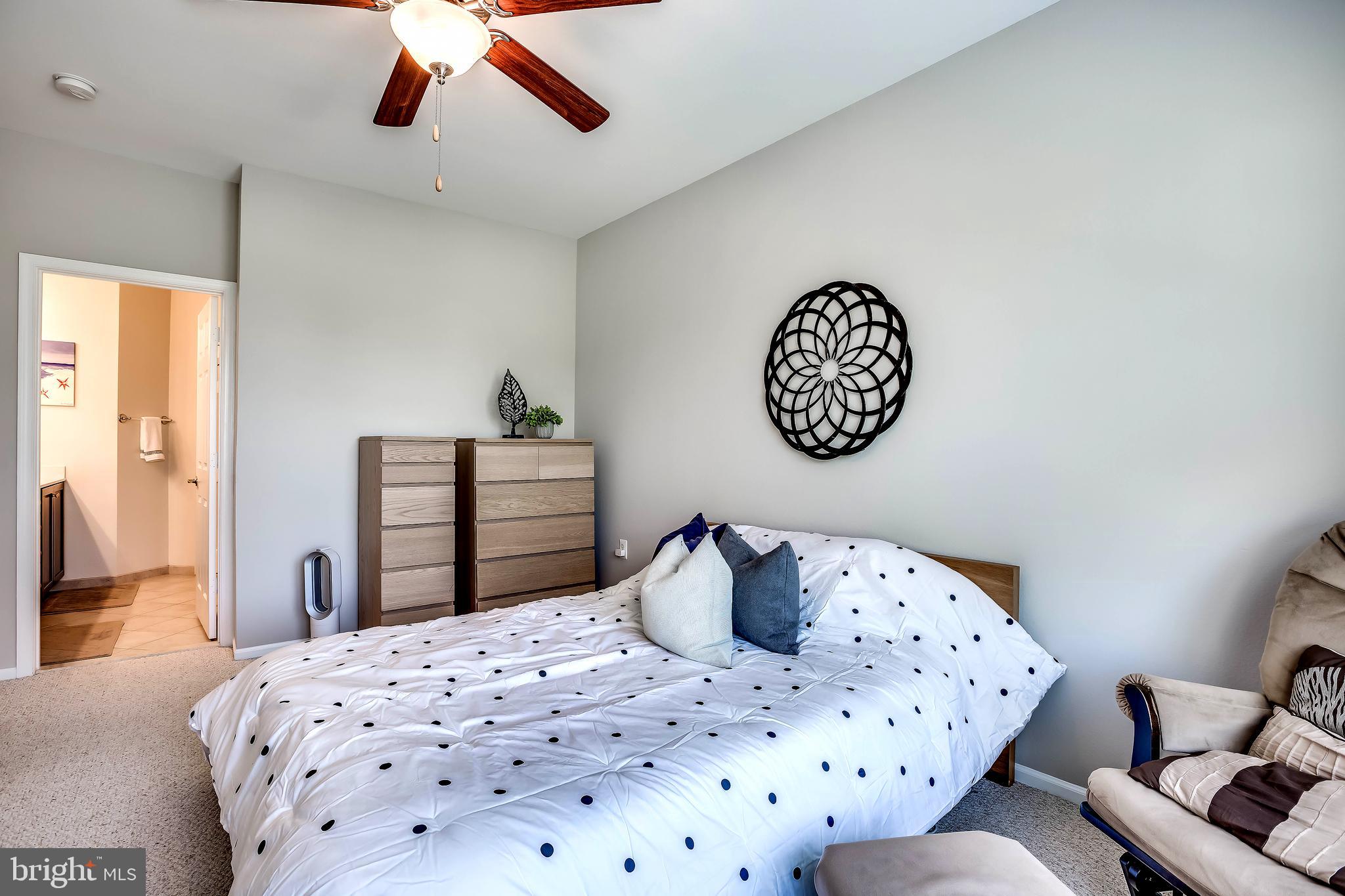 WHITE FLINT STATION - Residential