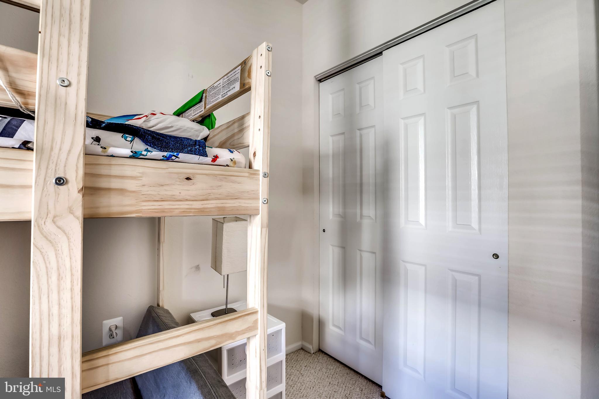 WHITE FLINT STATION - Residential