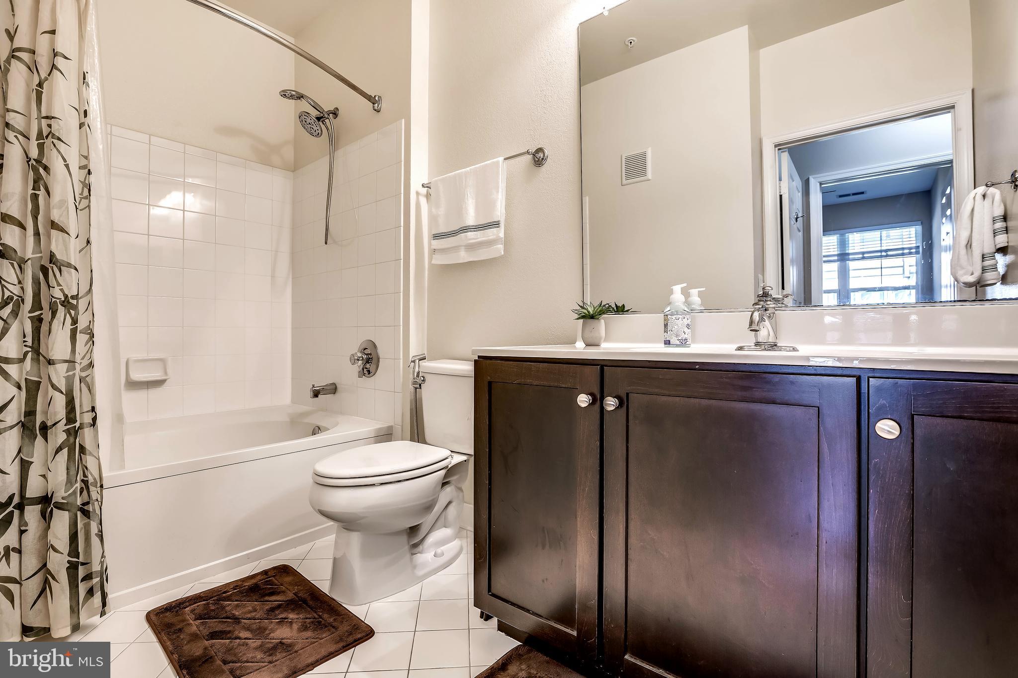 WHITE FLINT STATION - Residential