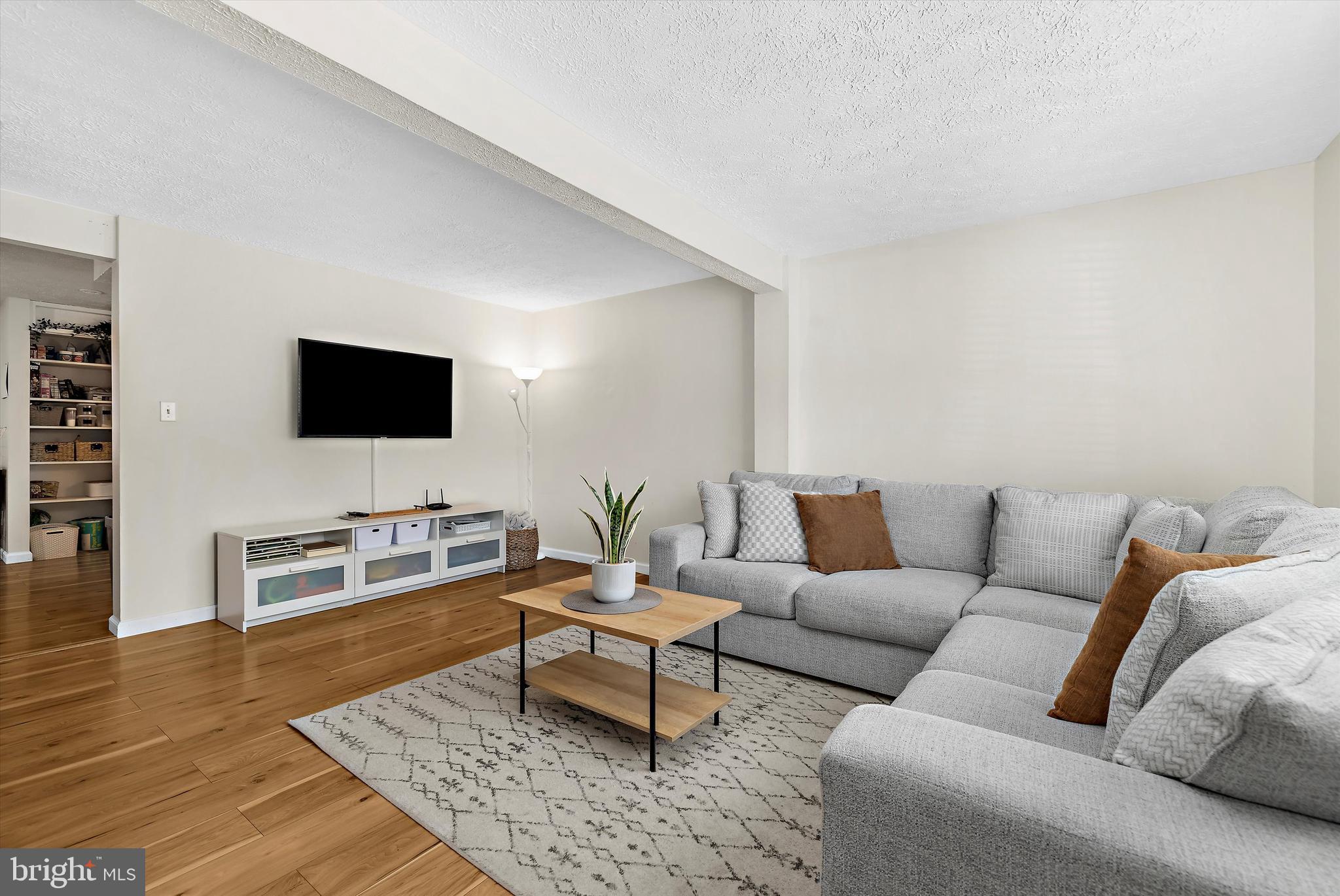 CHESTERFIELD - Residential