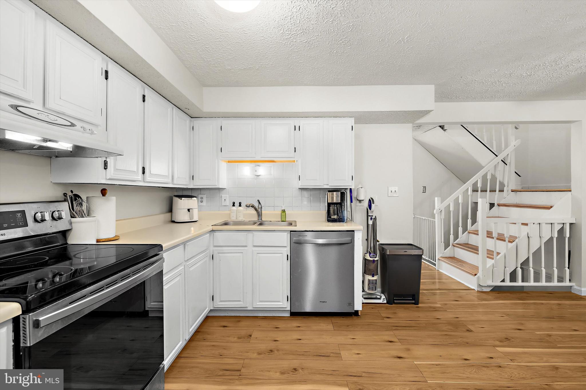 CHESTERFIELD - Residential