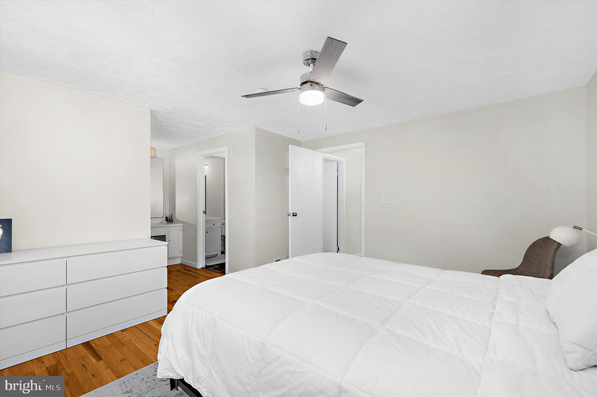 CHESTERFIELD - Residential