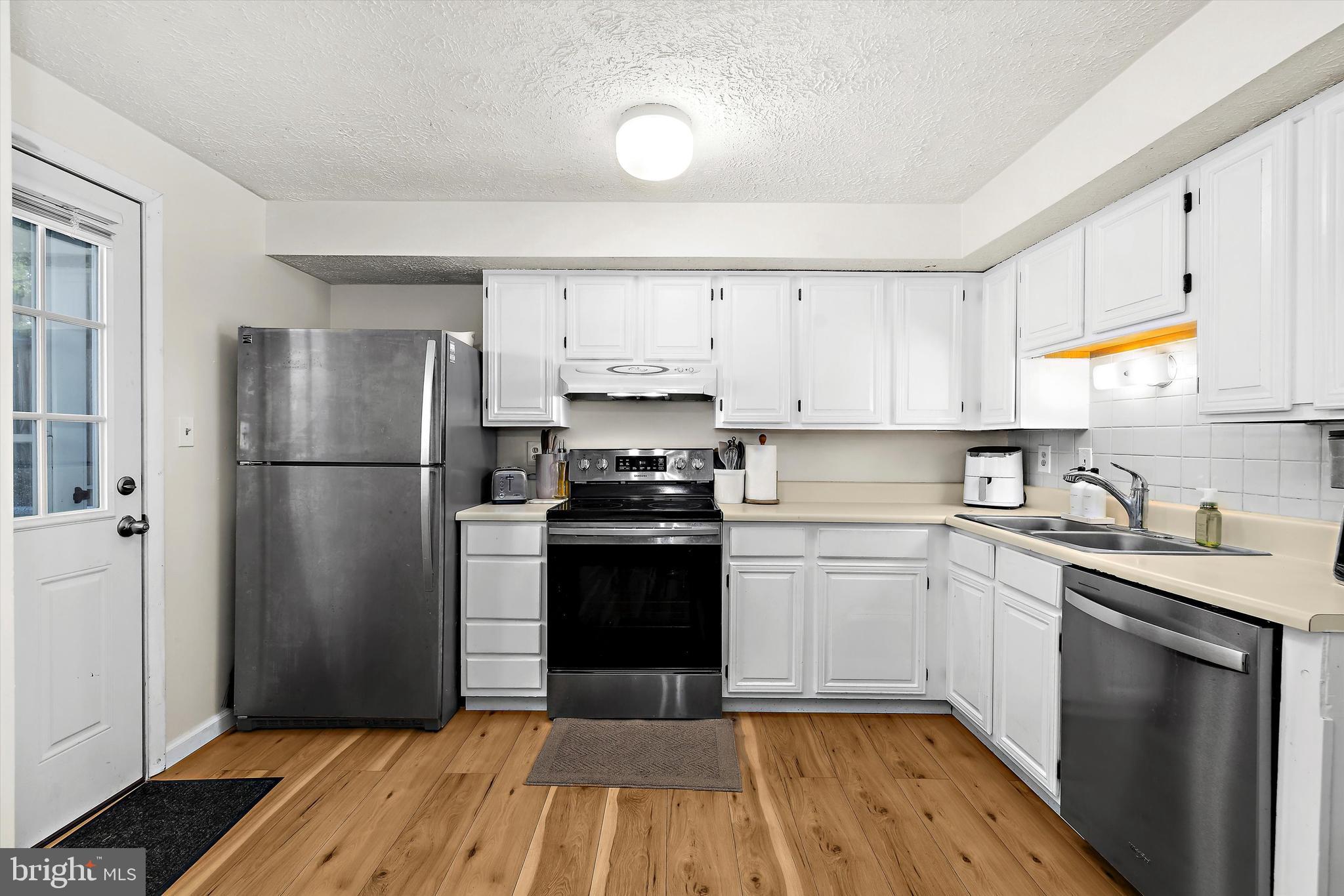 CHESTERFIELD - Residential