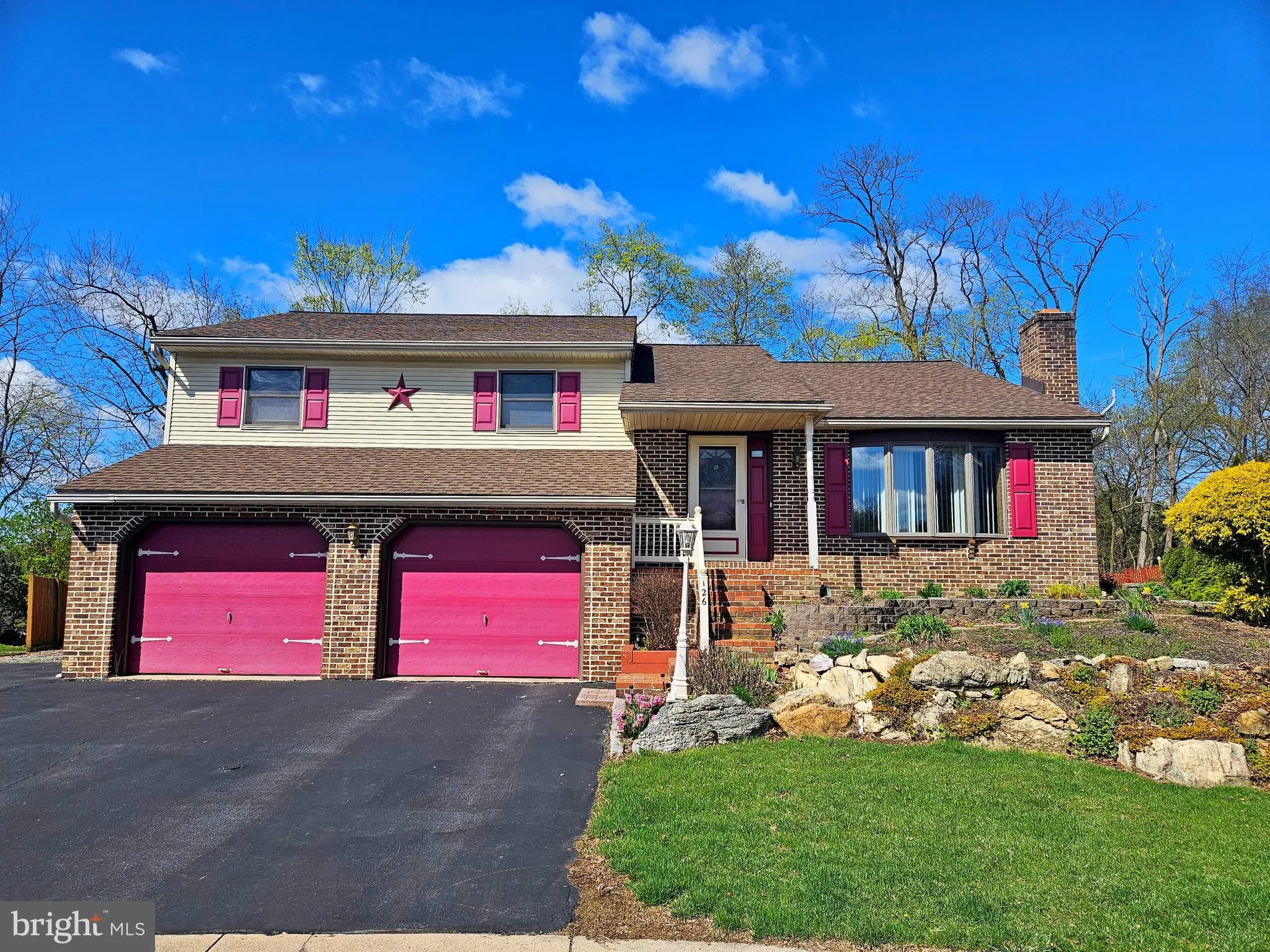 Ephrata, Pennsylvania 17522, United States, 3 Bedrooms Bedrooms, ,3 BathroomsBathrooms,Residential,Pending,104796