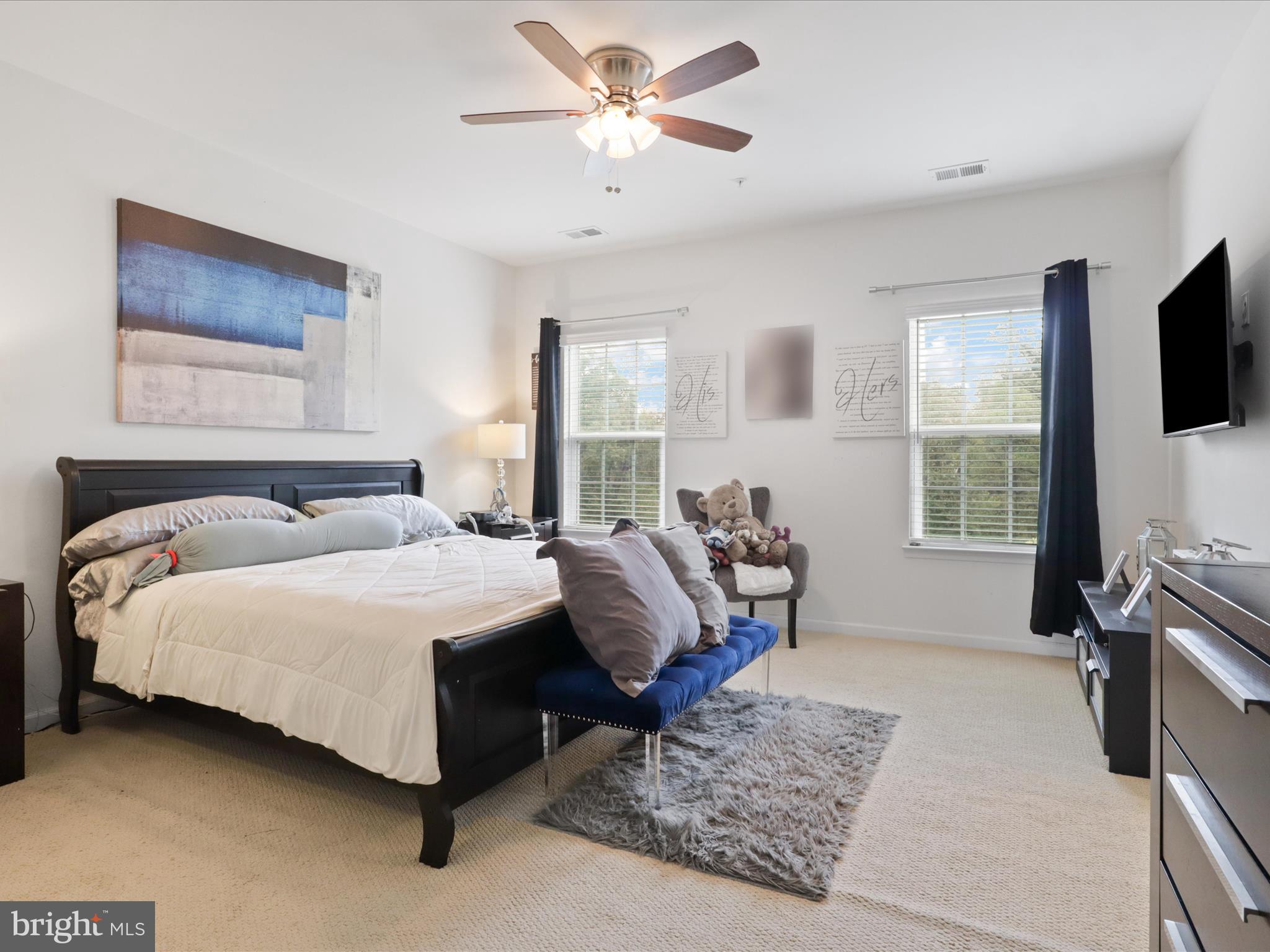 THE PARK AT ADDISON METRO - Residential