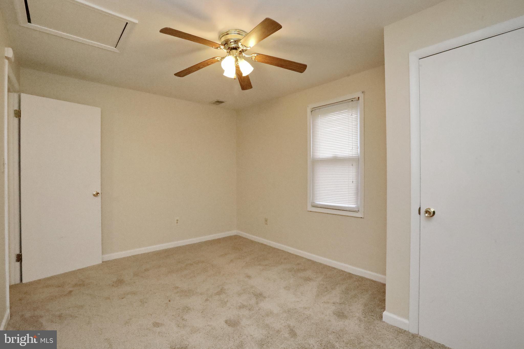 LAUREL BRANCH - Residential