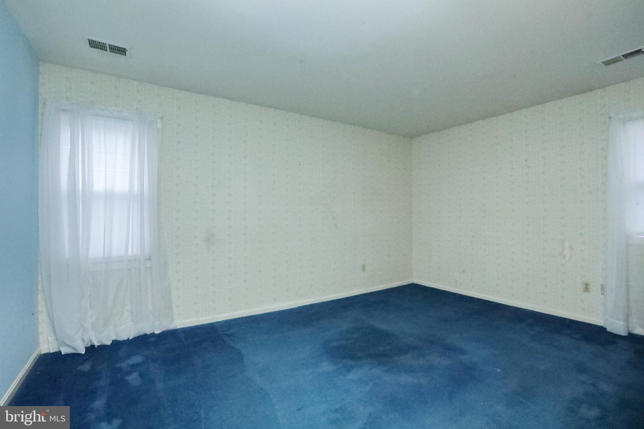 LAUREL BRANCH - Residential