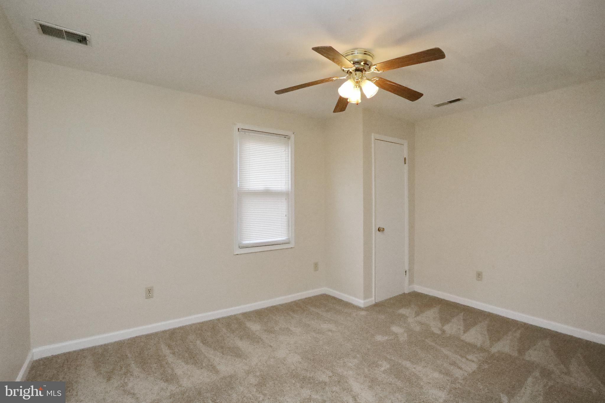 LAUREL BRANCH - Residential