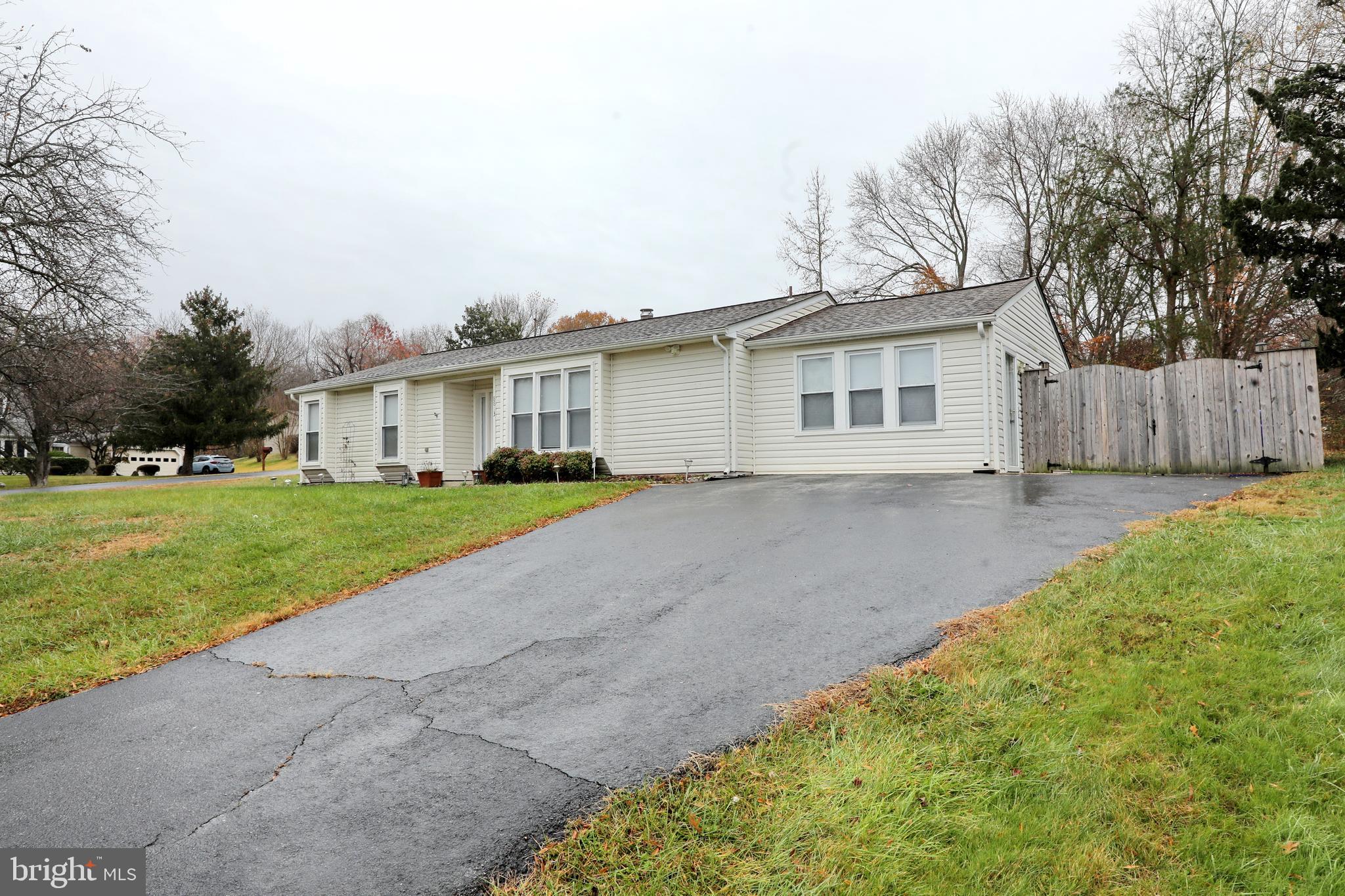 LAUREL BRANCH - Residential