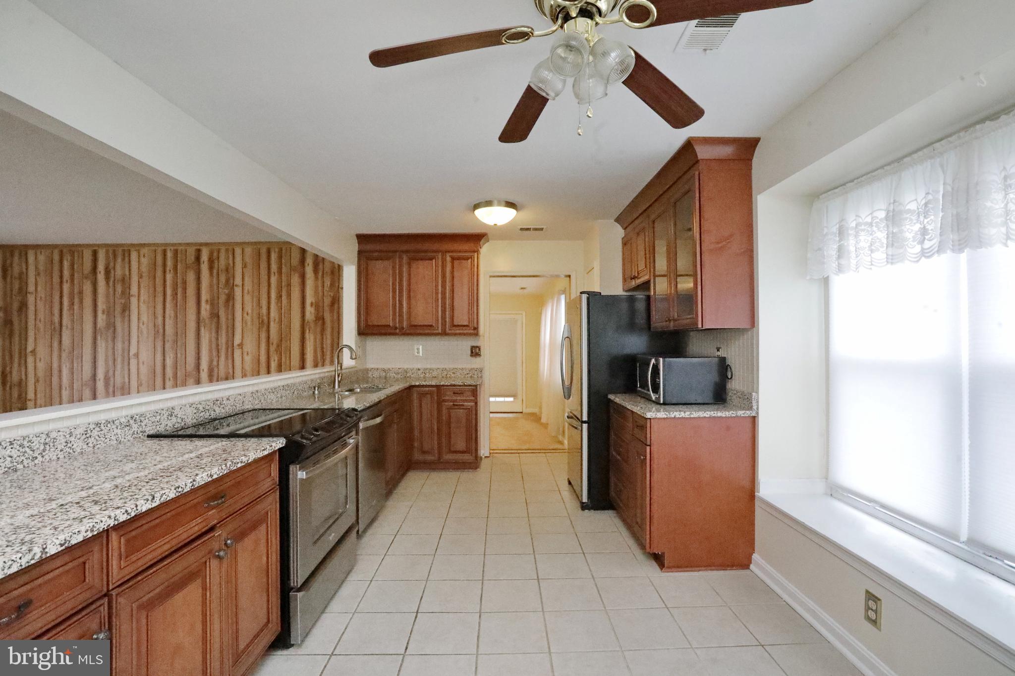 LAUREL BRANCH - Residential