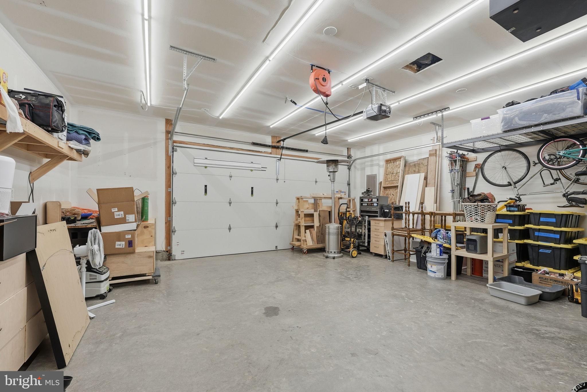 METRO WALK AT MOOREFIELD STATION - Residential