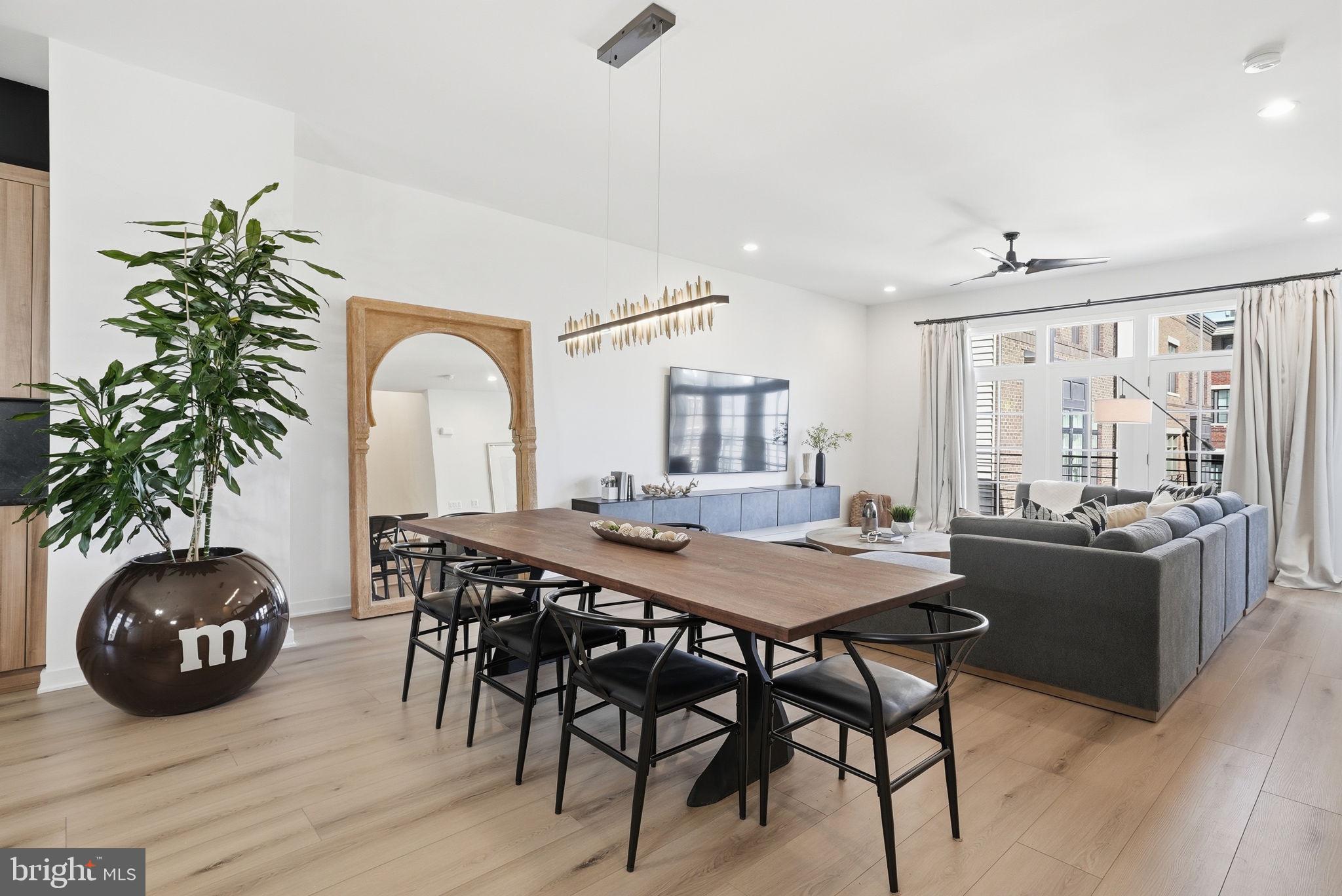 METRO WALK AT MOOREFIELD STATION - Residential