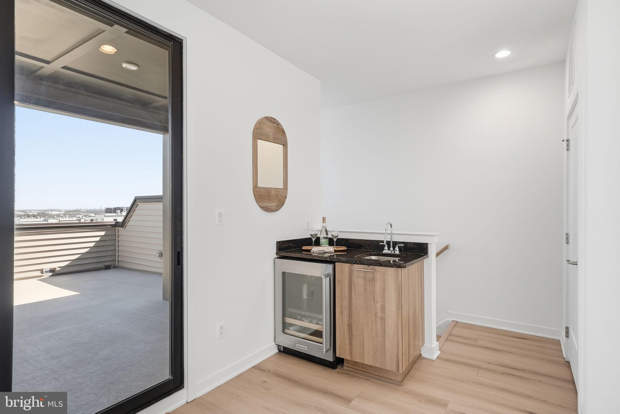 METRO WALK AT MOOREFIELD STATION - Residential