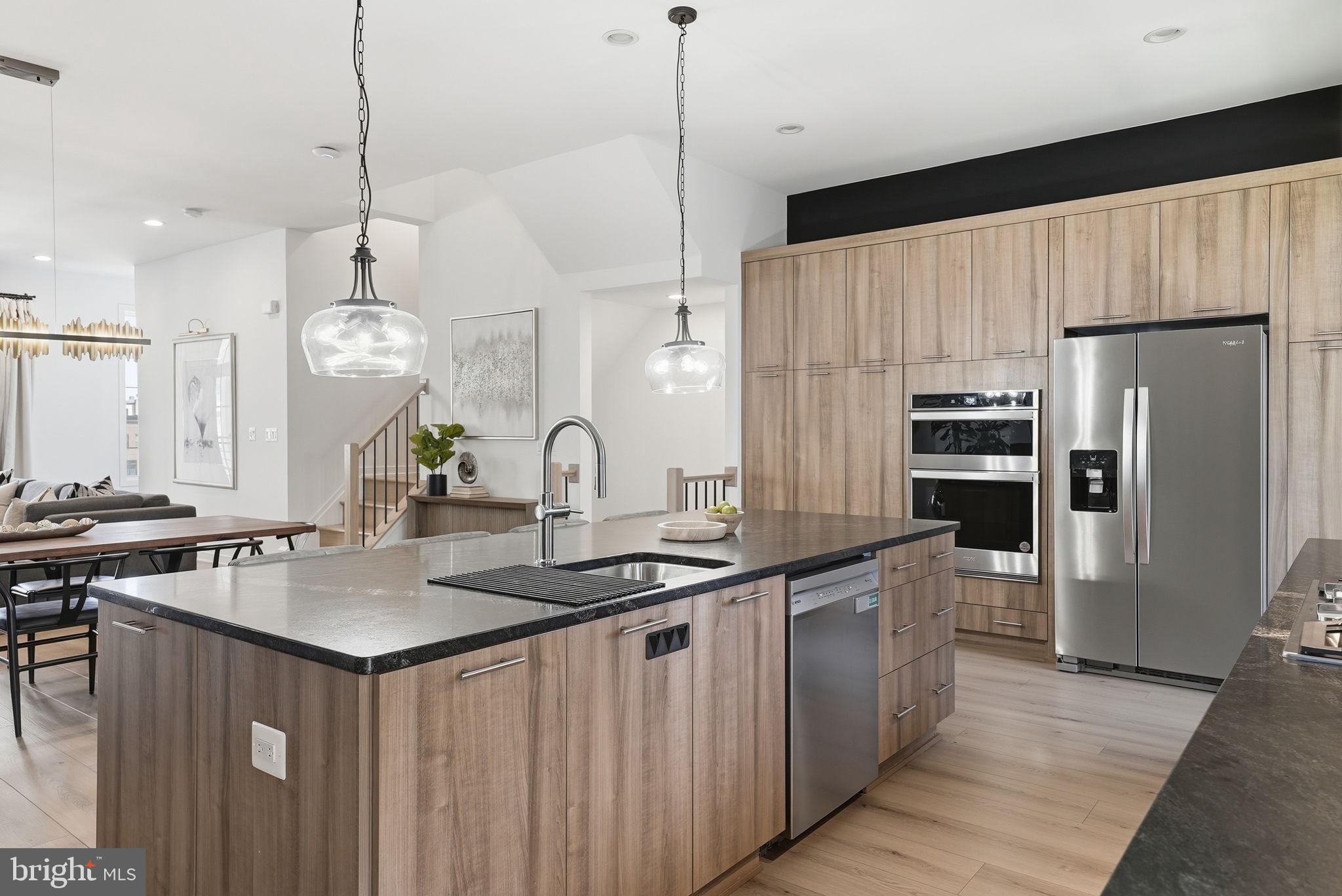 METRO WALK AT MOOREFIELD STATION - Residential