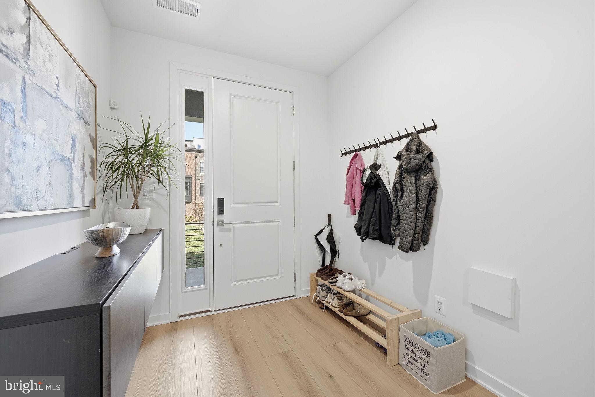 43403 FIFEVILLE SQUARE