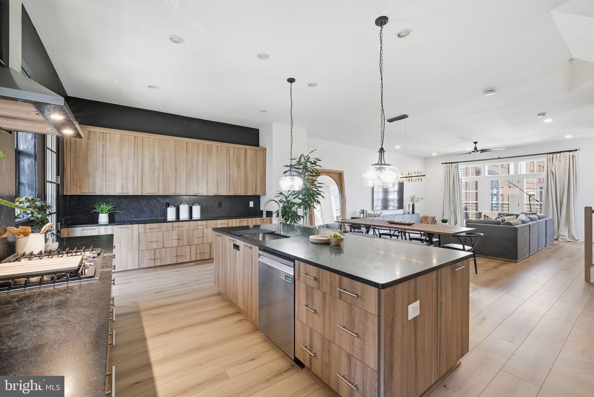 METRO WALK AT MOOREFIELD STATION - Residential