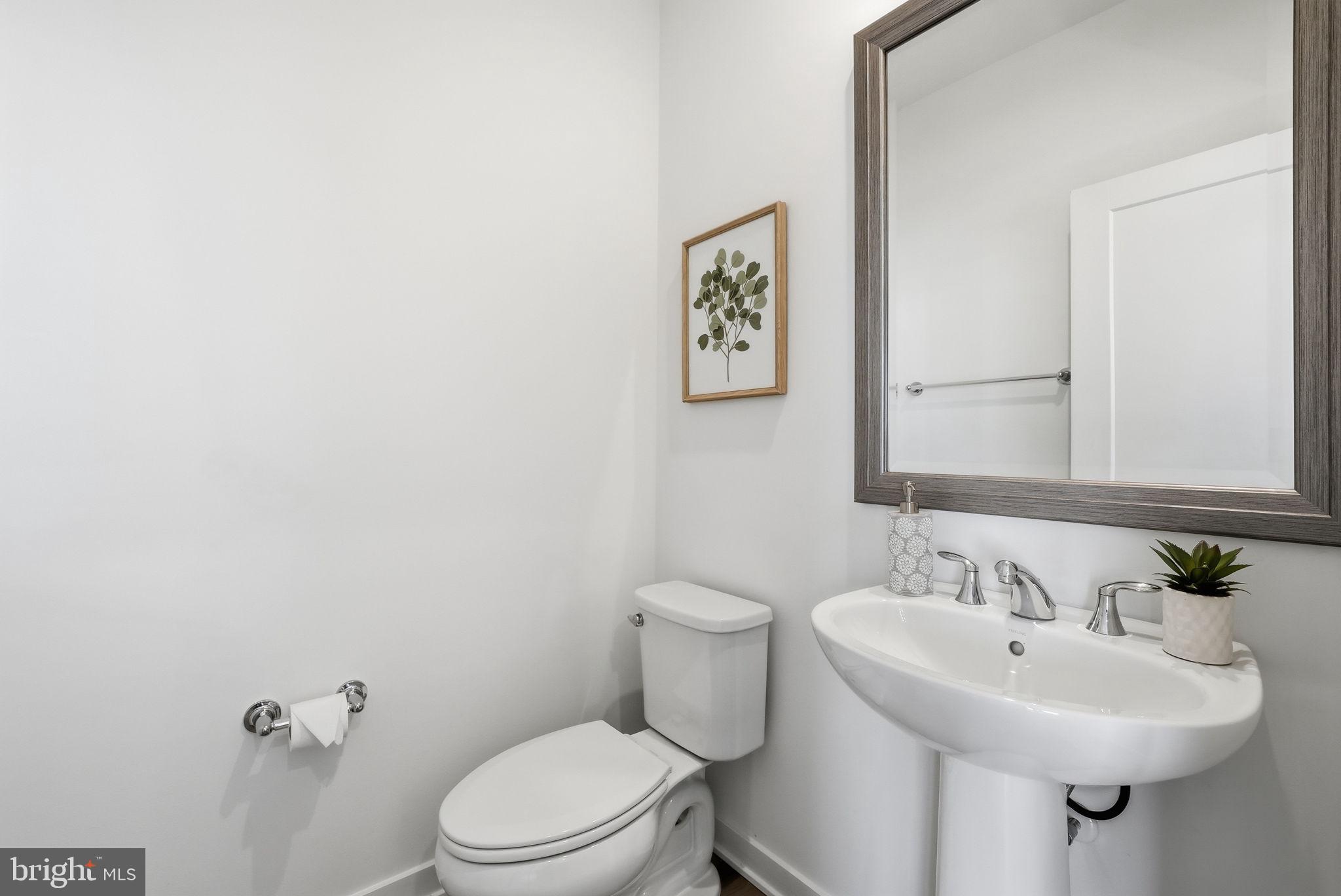 METRO WALK AT MOOREFIELD STATION - Residential