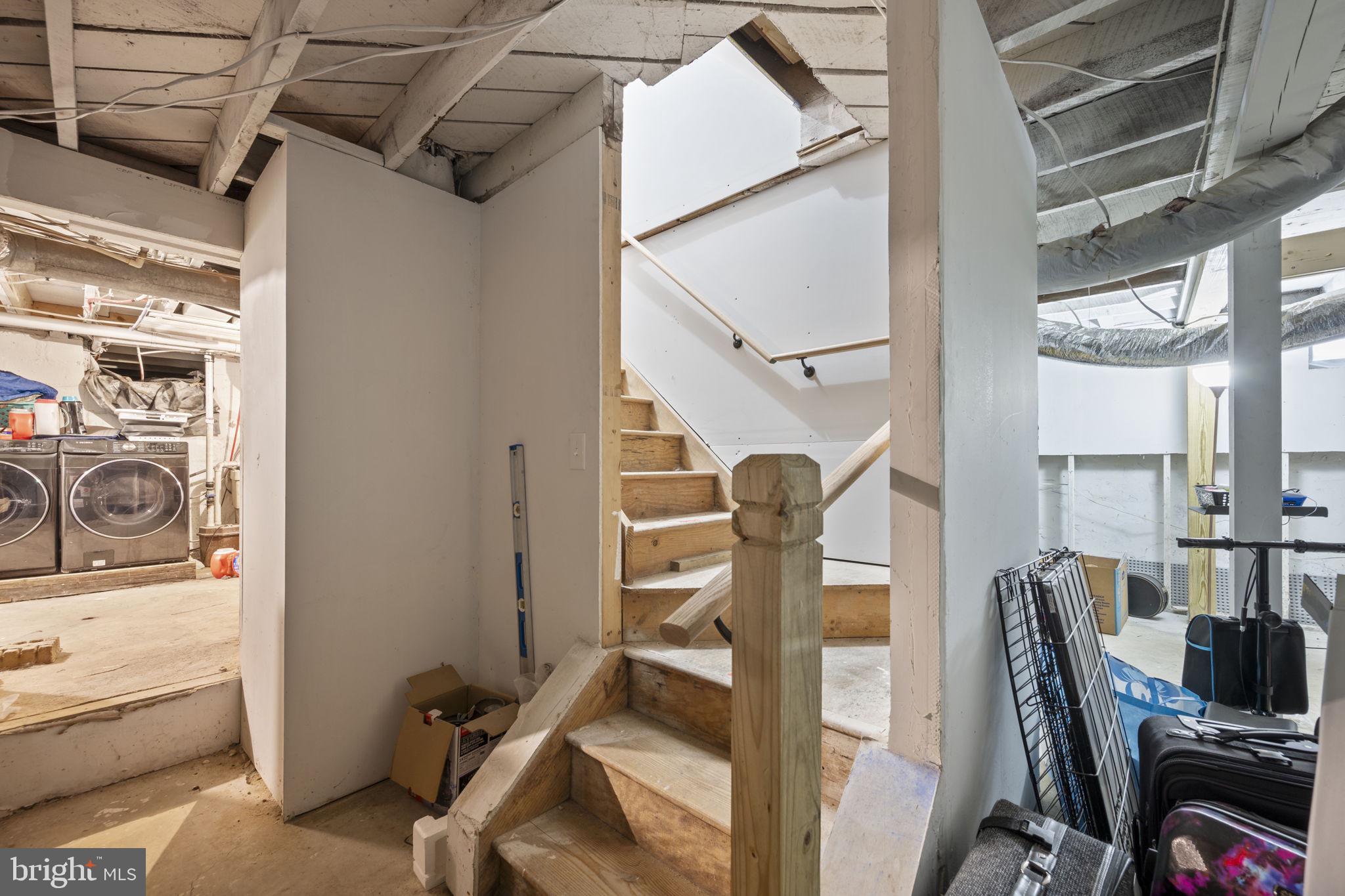 WHITE MARSH - Residential