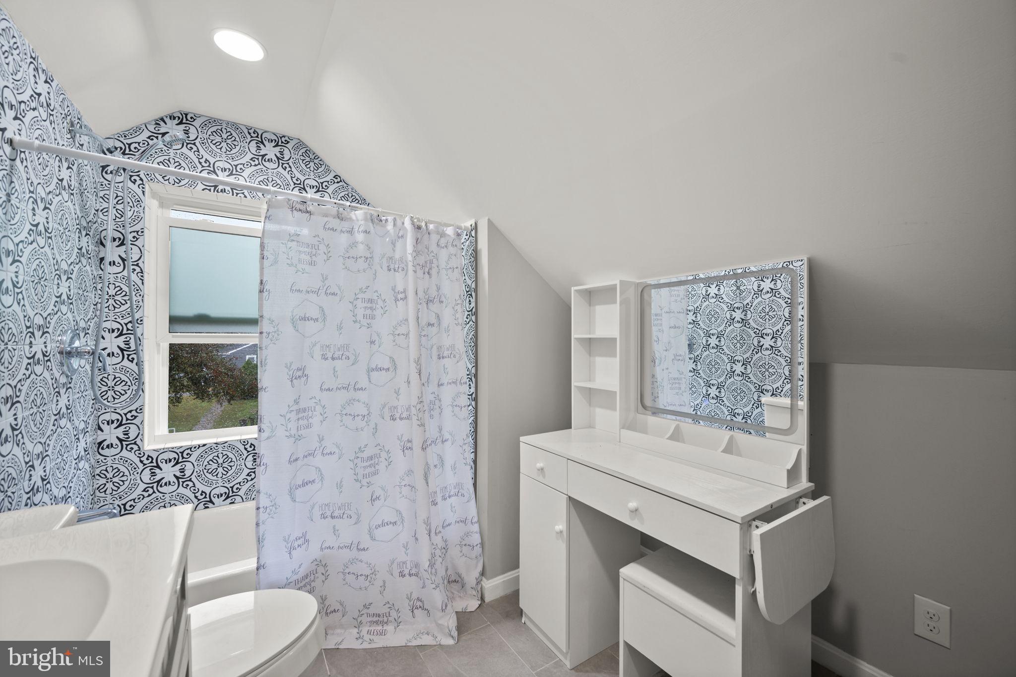 WHITE MARSH - Residential