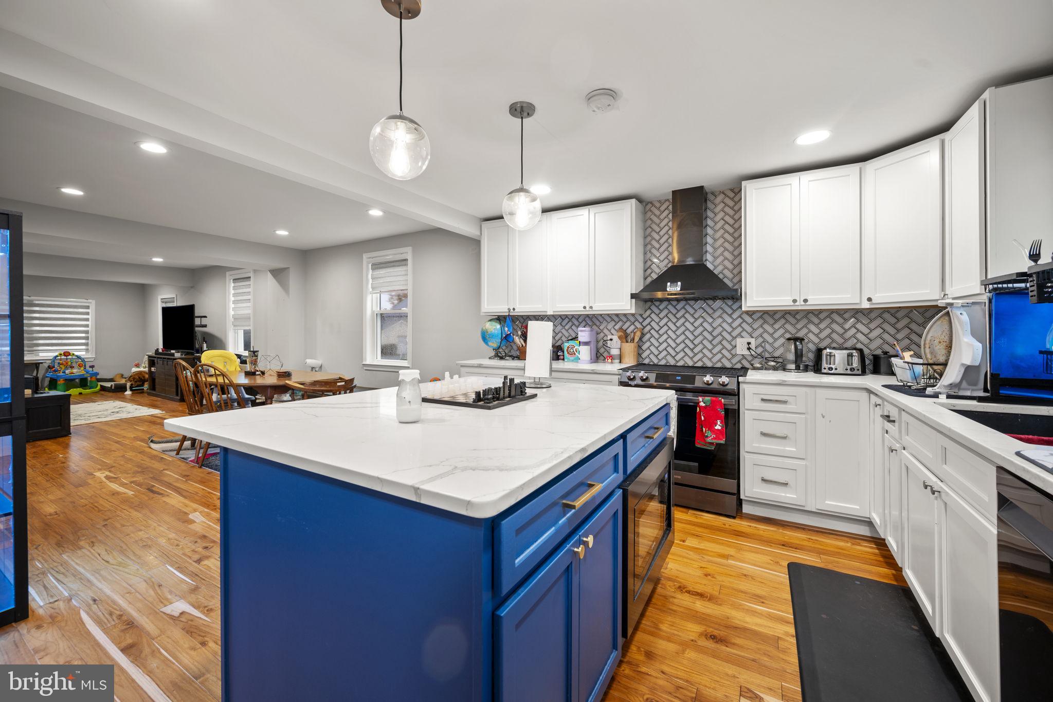 WHITE MARSH - Residential