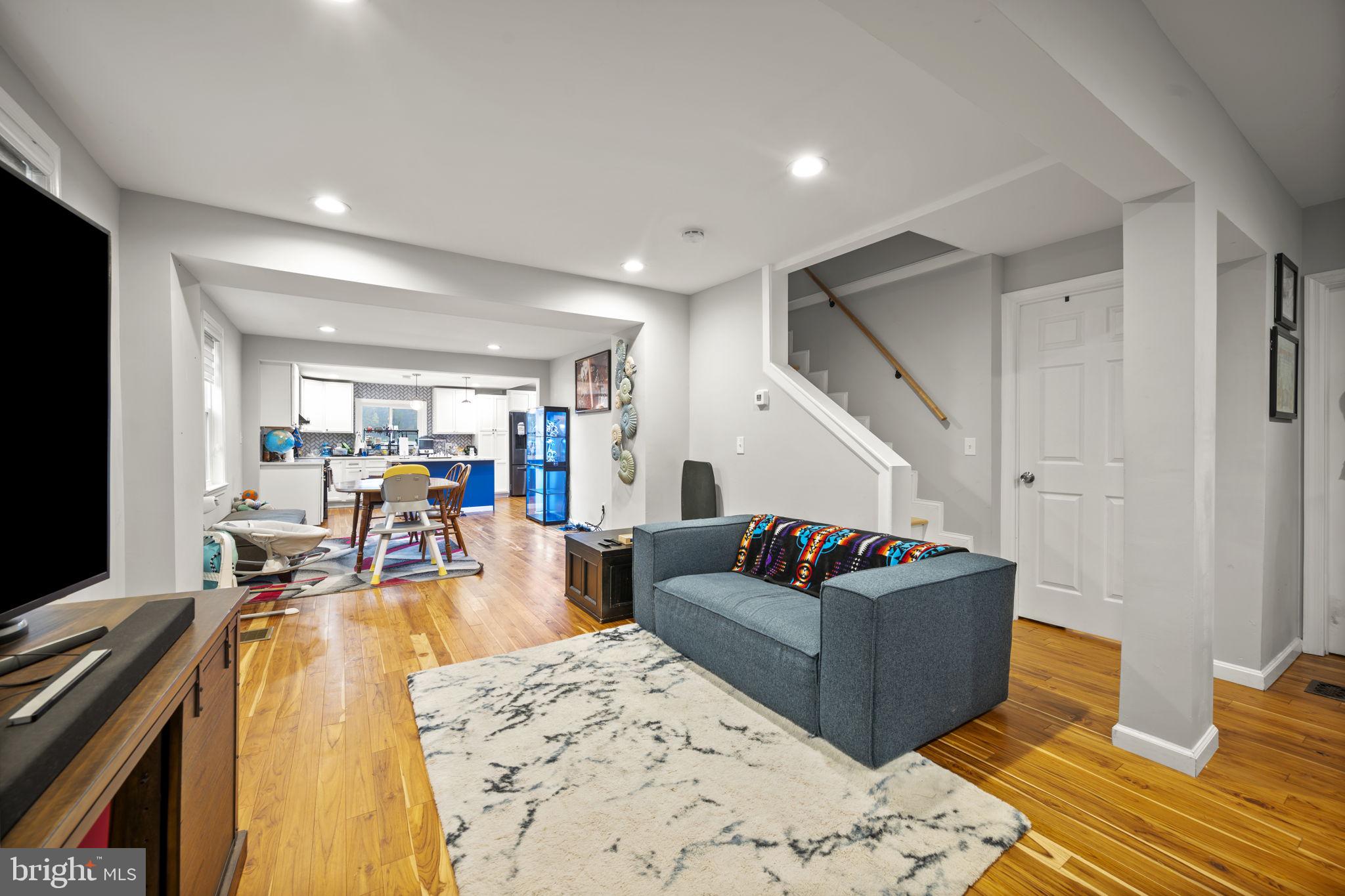 WHITE MARSH - Residential