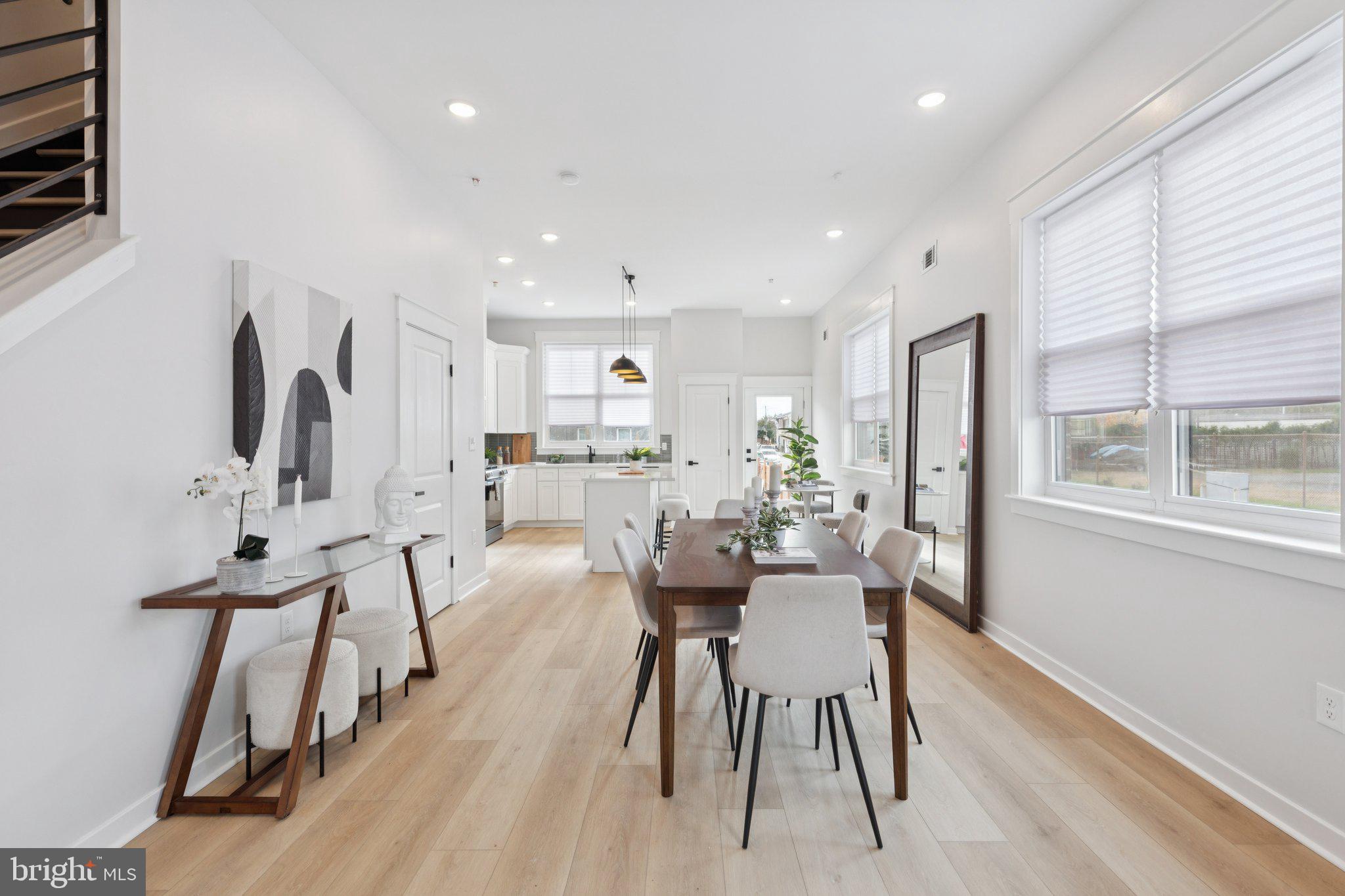 BRIDESBURG - Residential