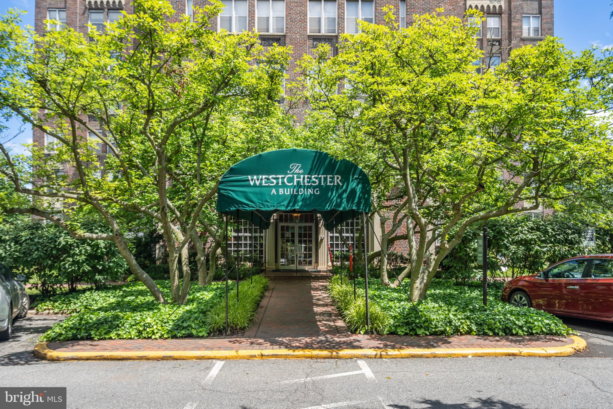 3900 CATHEDRAL AVENUE NW 301A
