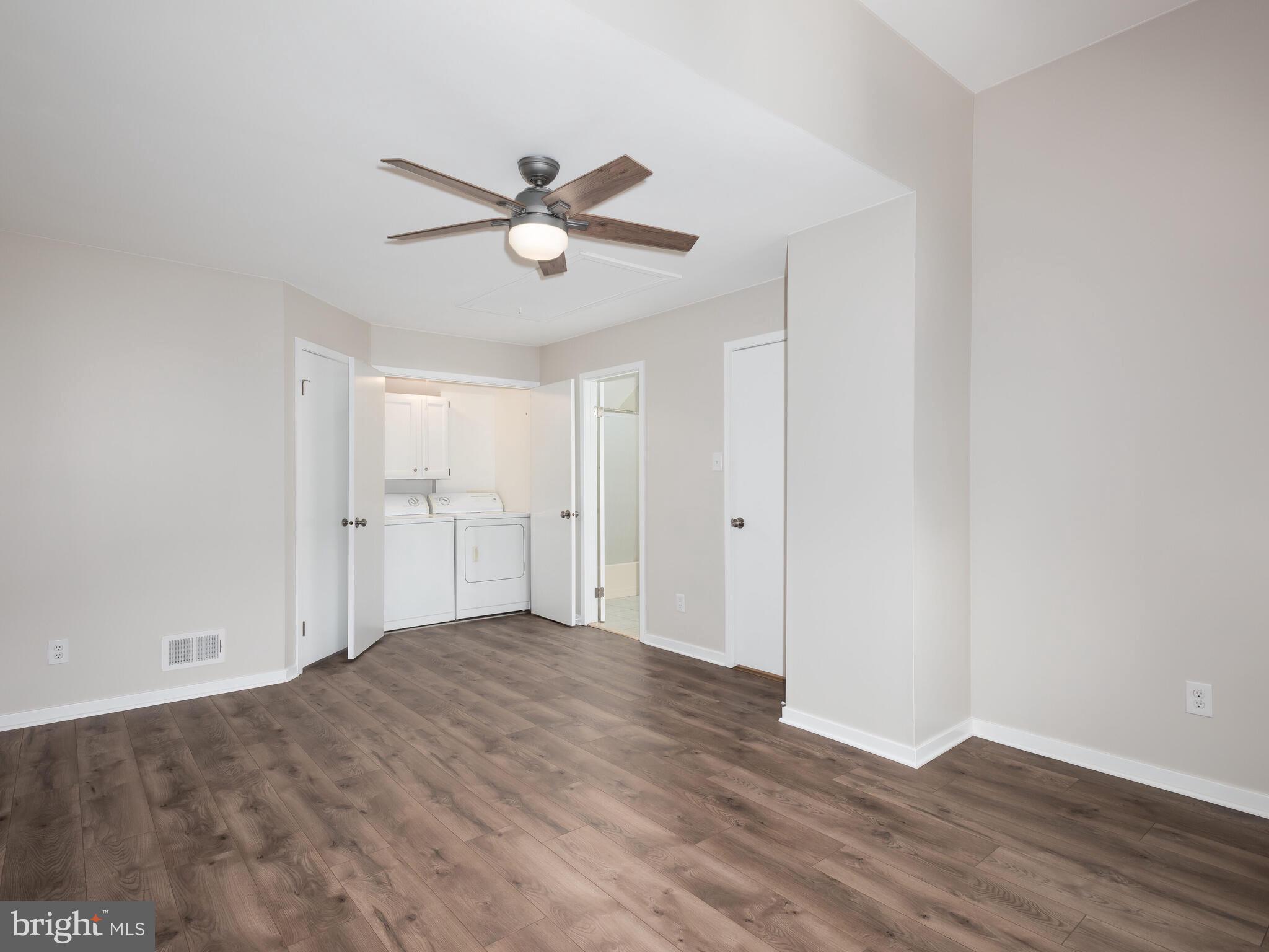 LIONGATE - Residential Lease