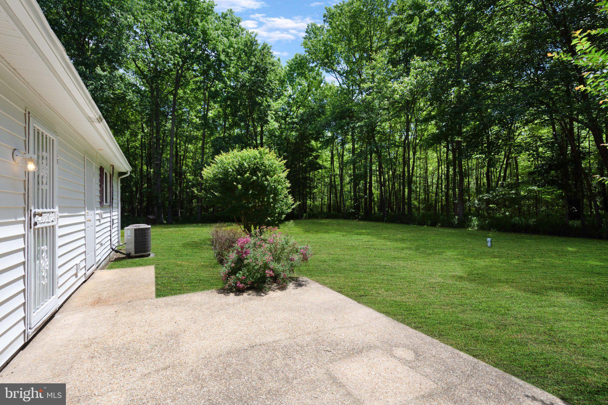 SHADY SIDE - Residential