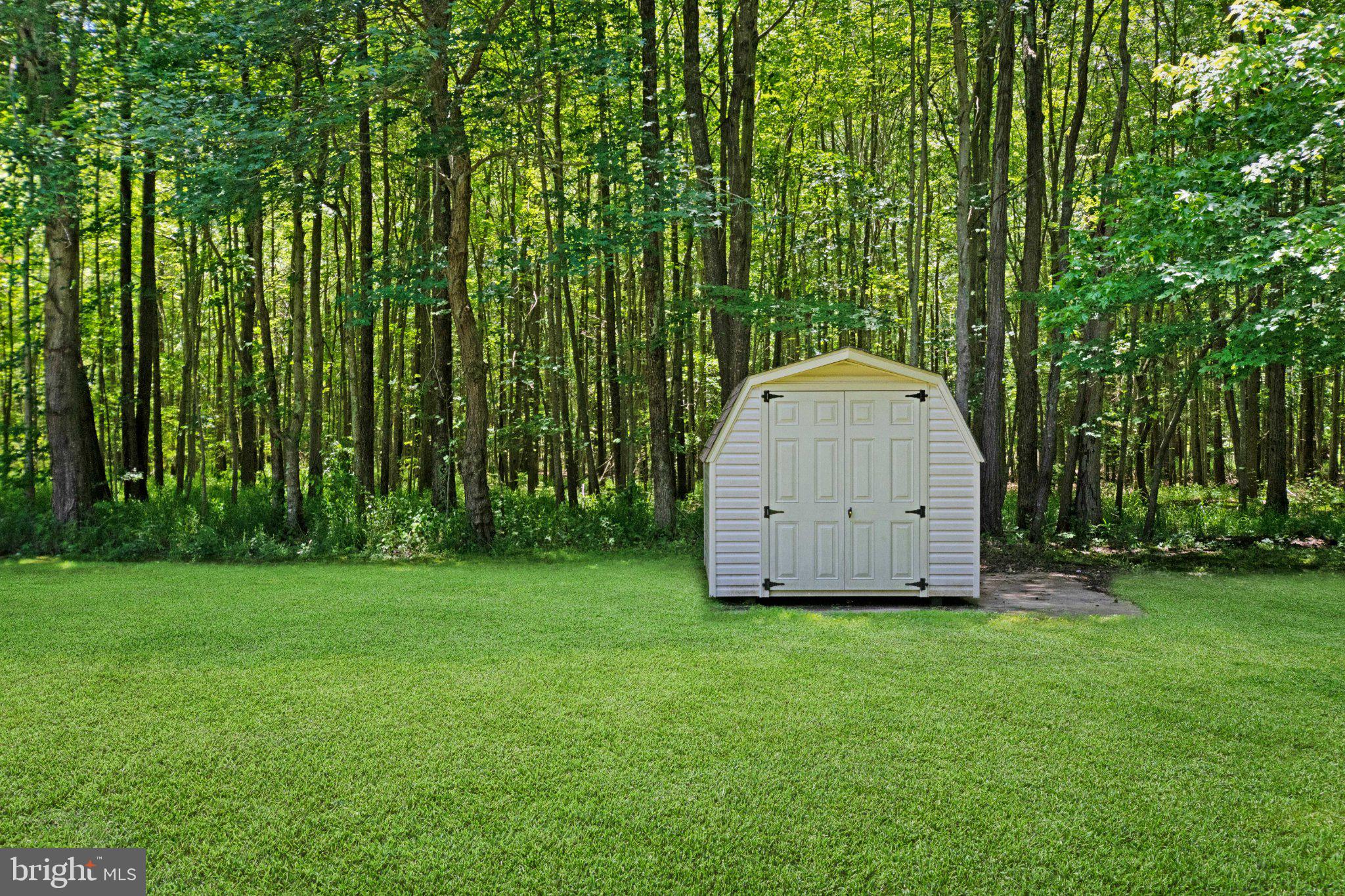 SHADY SIDE - Residential