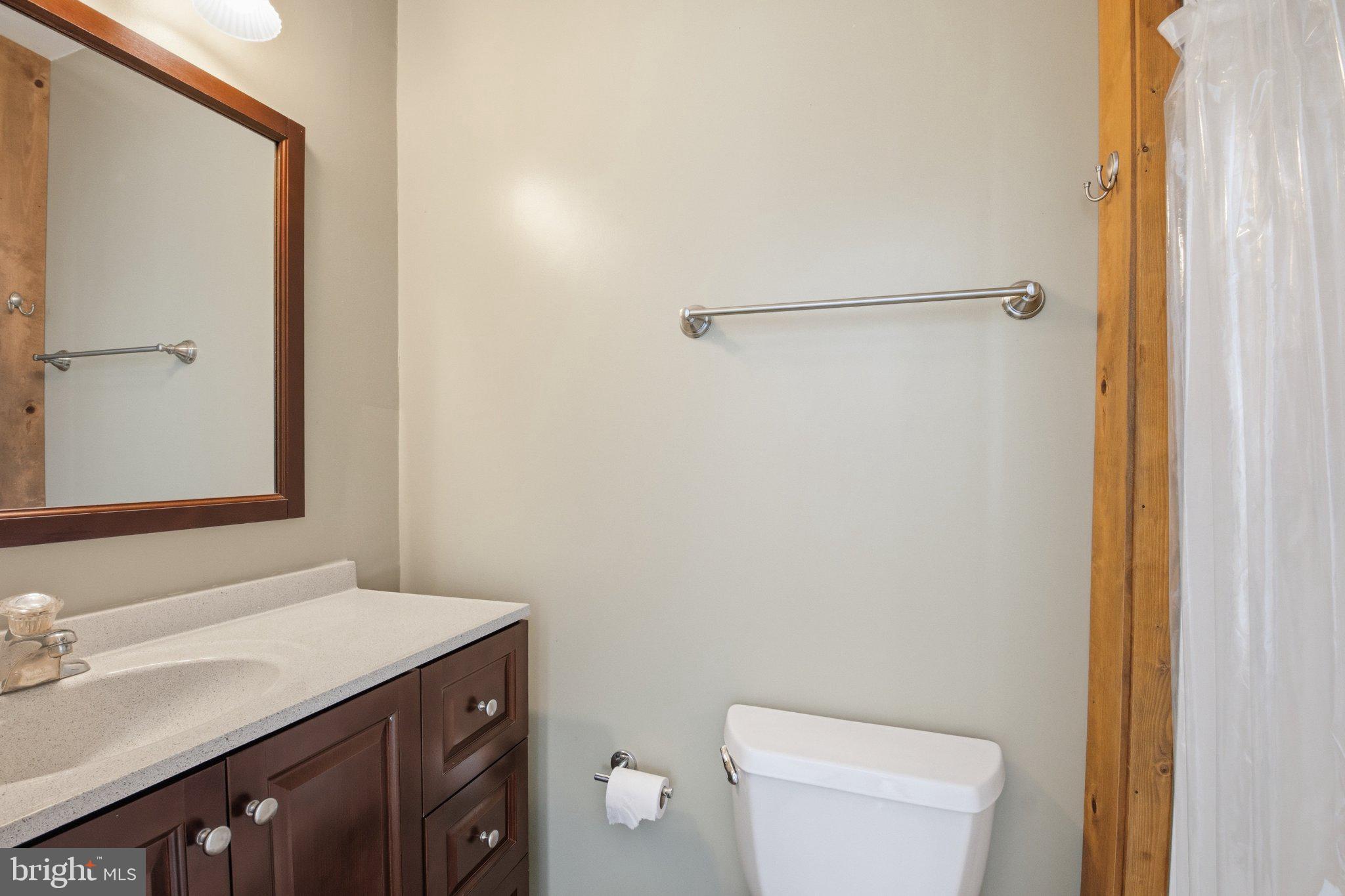 SHADY SIDE - Residential