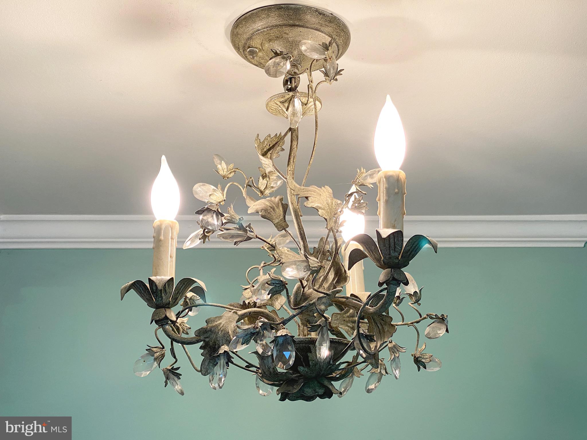 ROLAND PARK - Residential