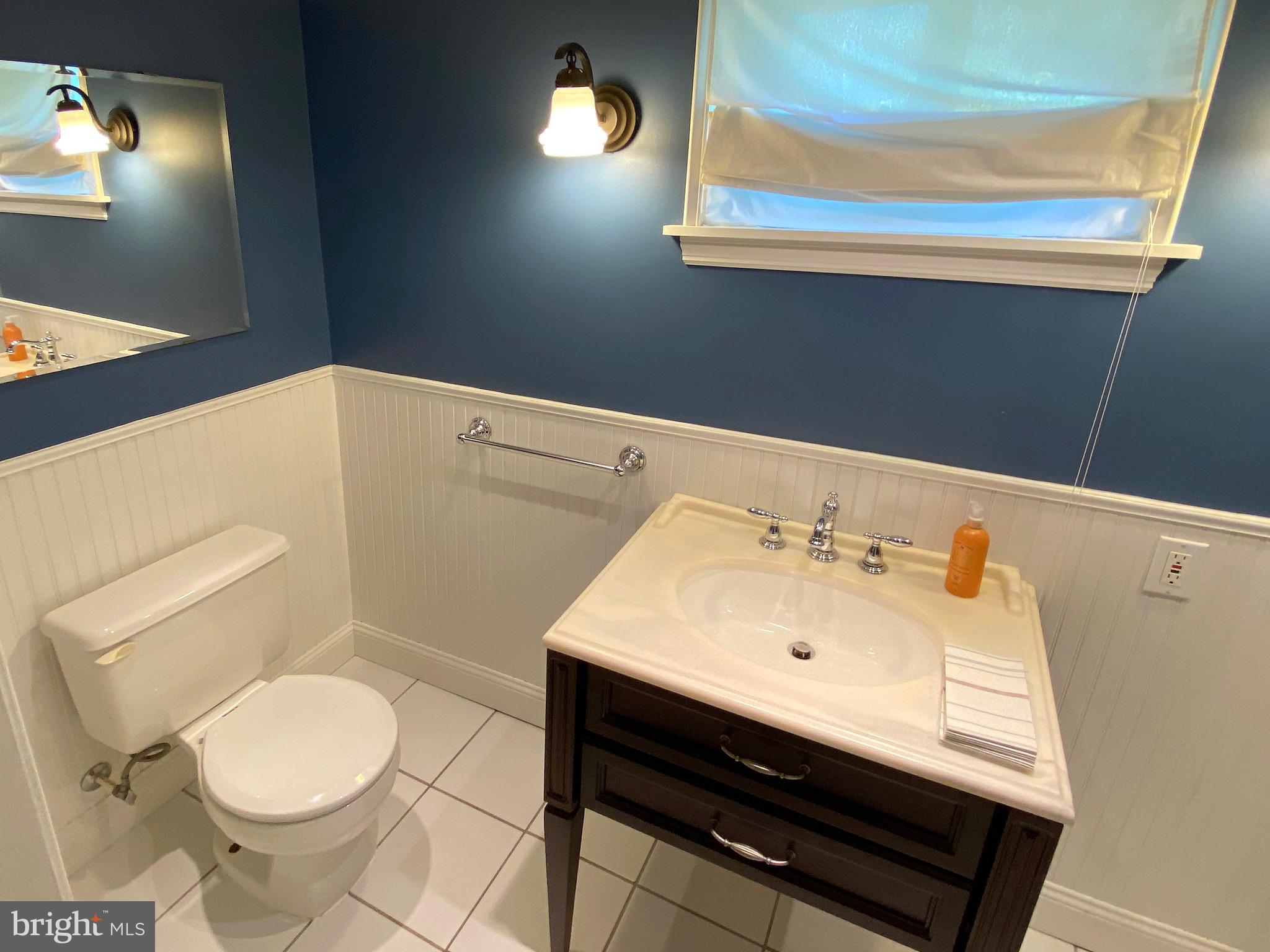 ROLAND PARK - Residential