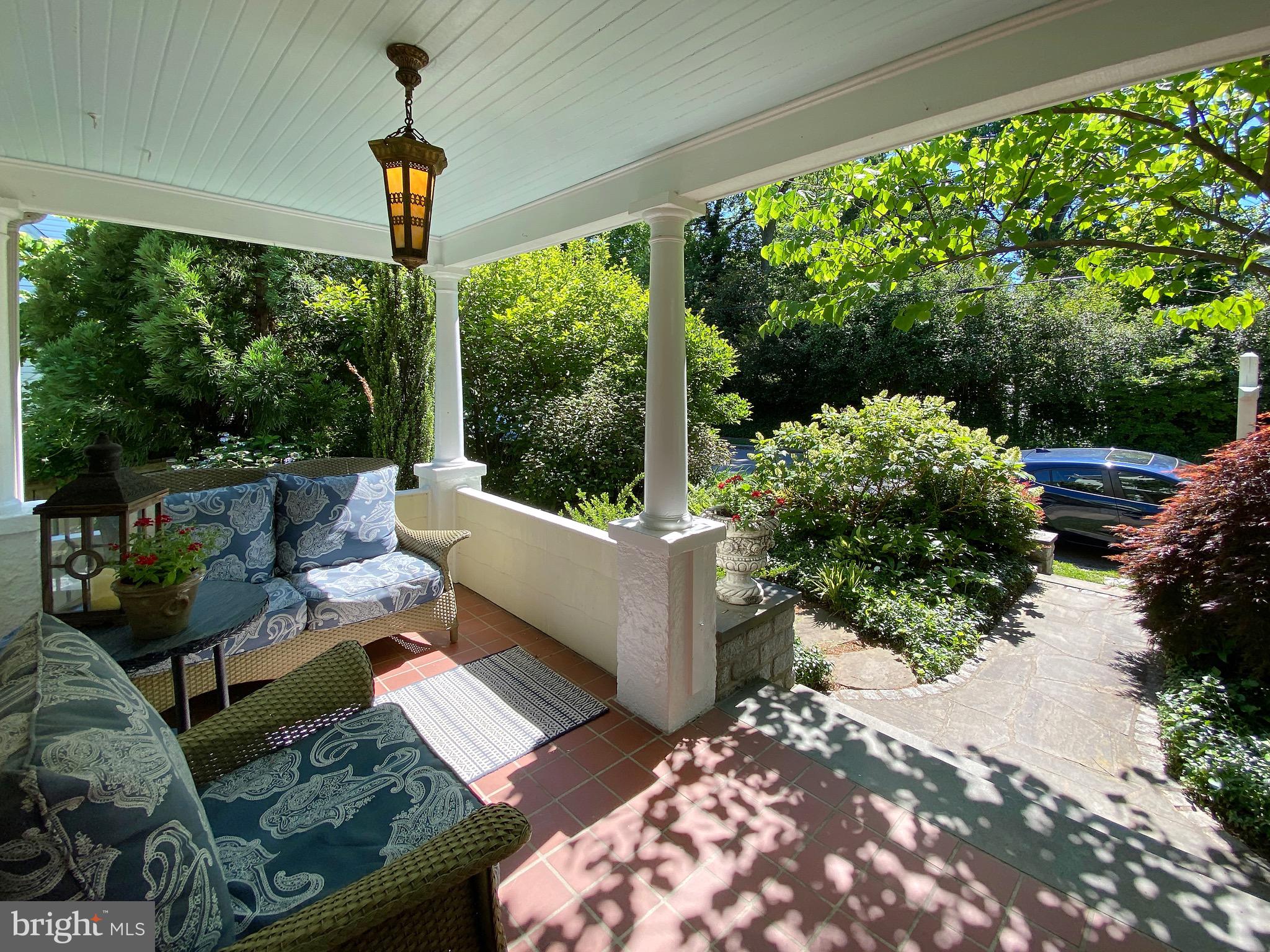 ROLAND PARK - Residential