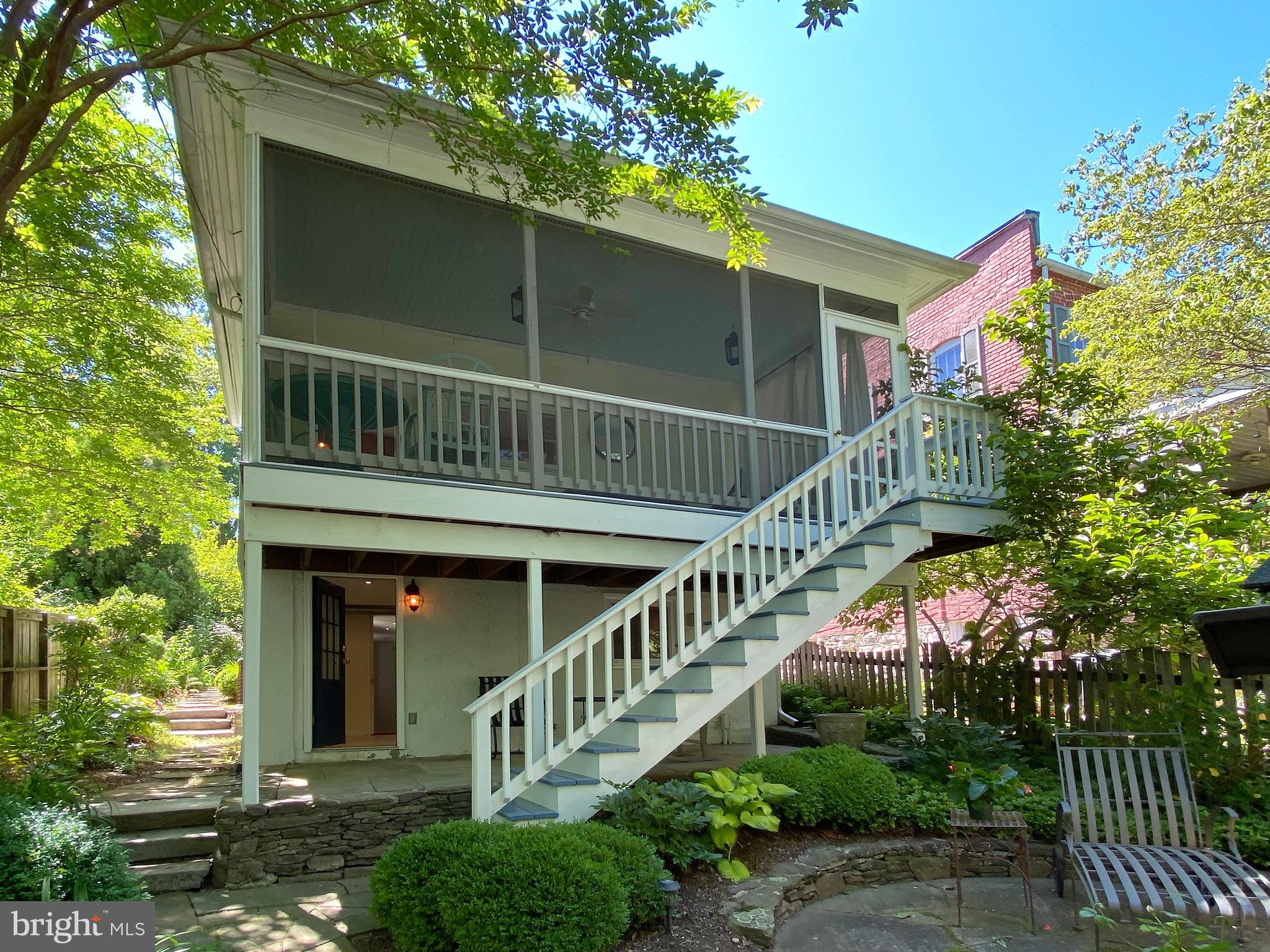 ROLAND PARK - Residential