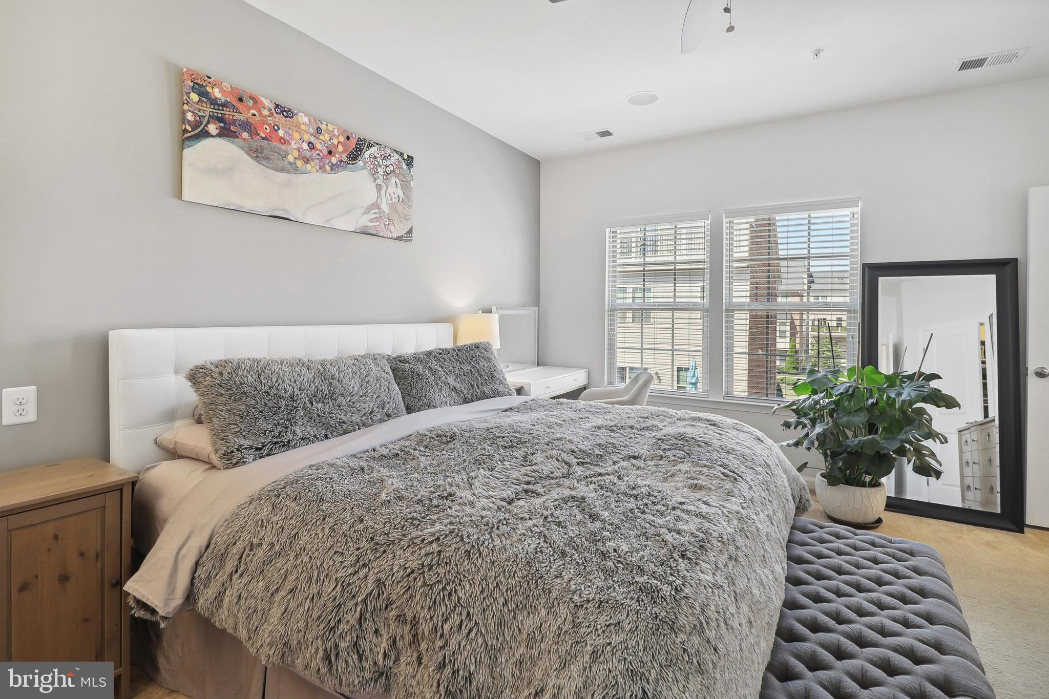 O'DONNELL SQUARE - Residential