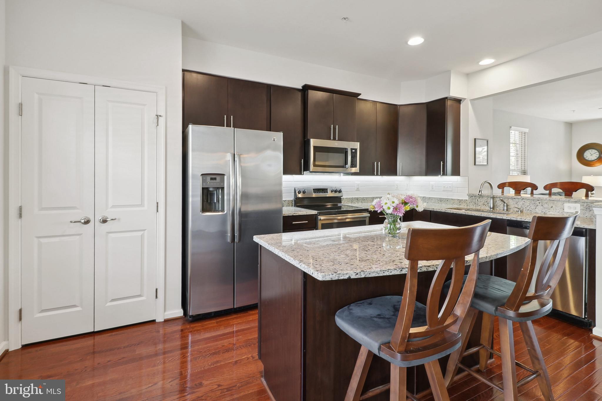 O'DONNELL SQUARE - Residential