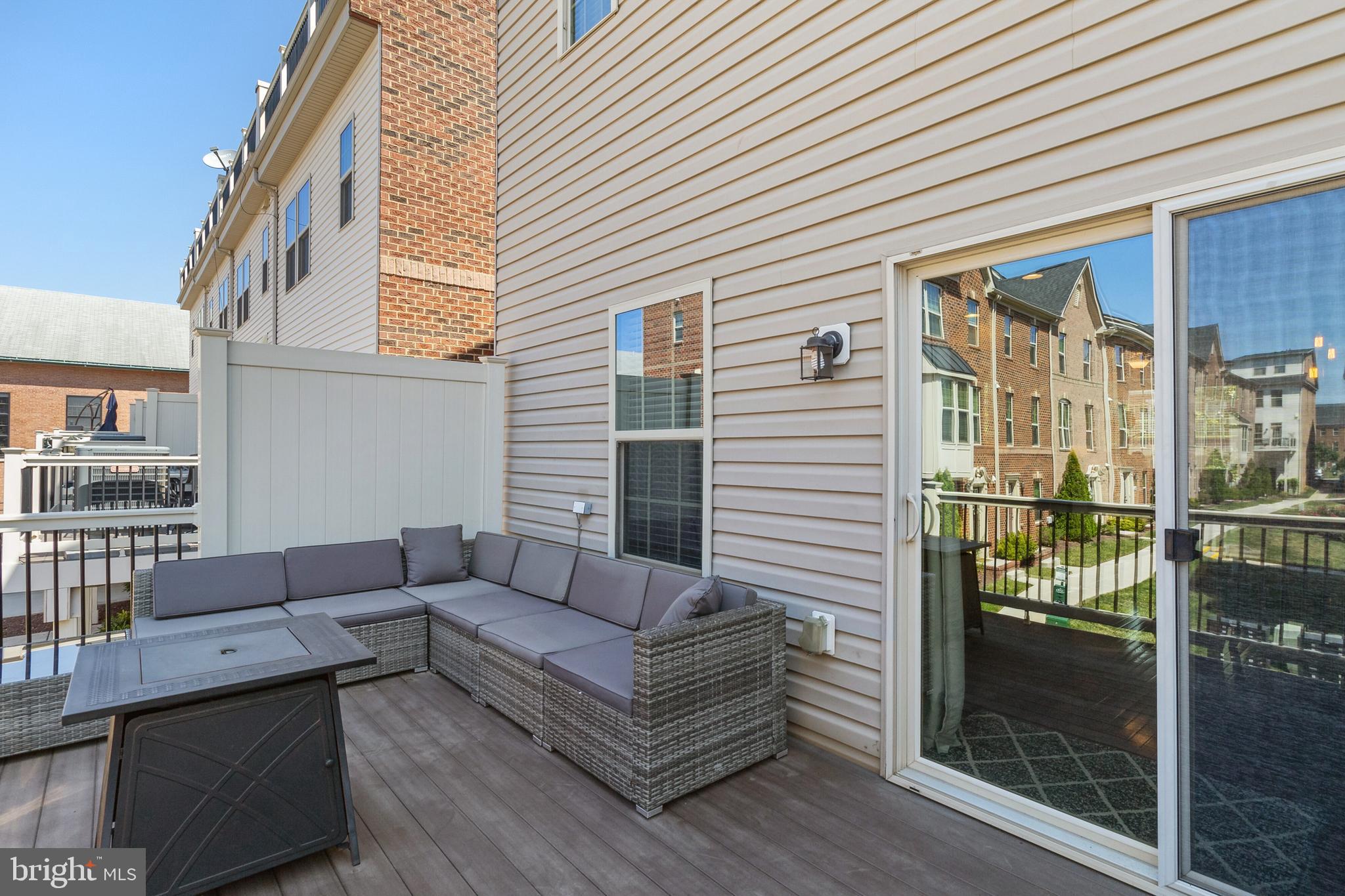 O'DONNELL SQUARE - Residential