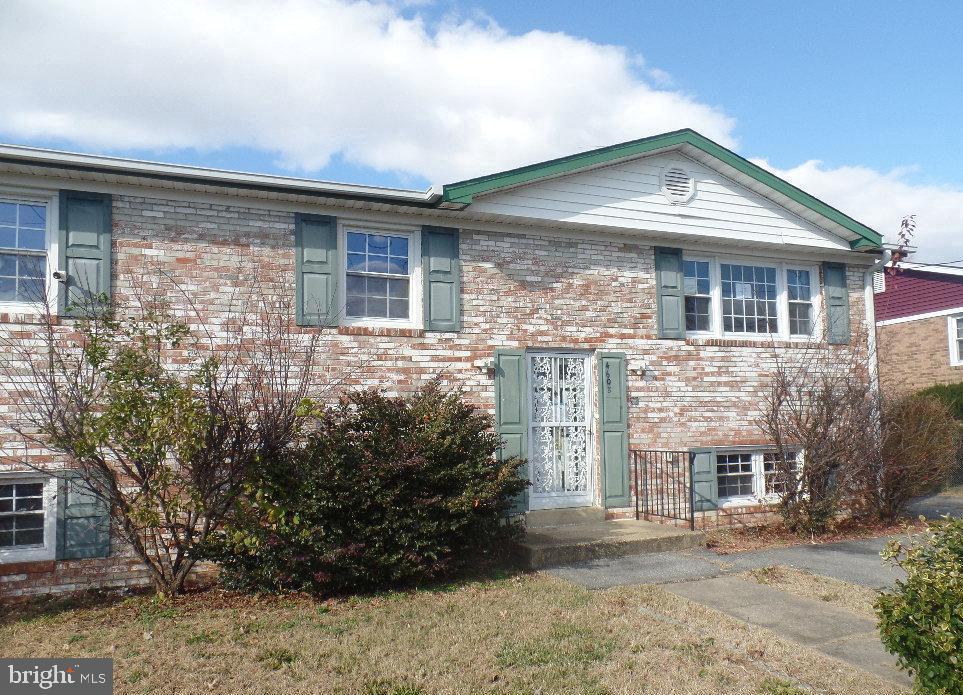 BRADBURY PARK - Residential