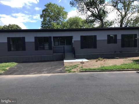4222 DARBY DRIVE MORRISVILLE PA 19067